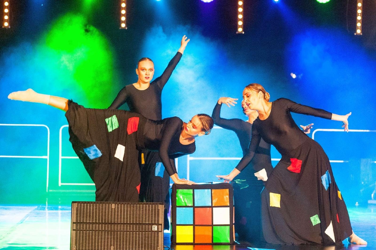 Zdjęcie w galerii na portalu naszraciborz.pl: Ach co to był za wieczór! Widowisko na wodzie na bis [FOTO] wiadomości z regionu