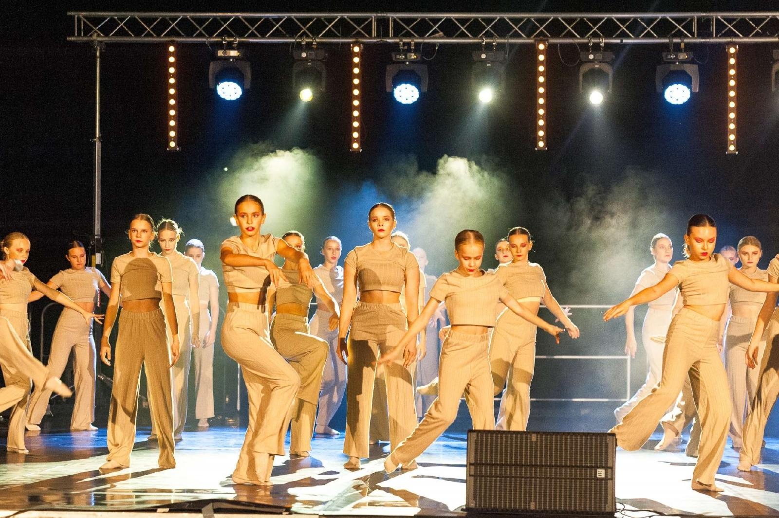 Zdjęcie w galerii na portalu naszraciborz.pl: Ach co to był za wieczór! Widowisko na wodzie na bis [FOTO] wiadomości z regionu