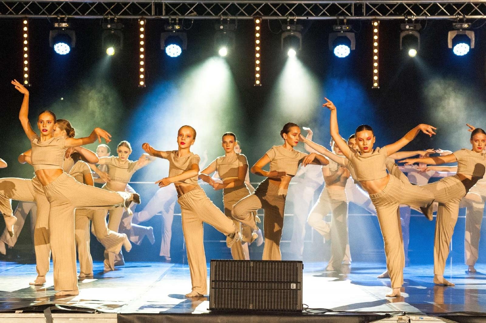 Zdjęcie w galerii na portalu naszraciborz.pl: Ach co to był za wieczór! Widowisko na wodzie na bis [FOTO] wiadomości z regionu