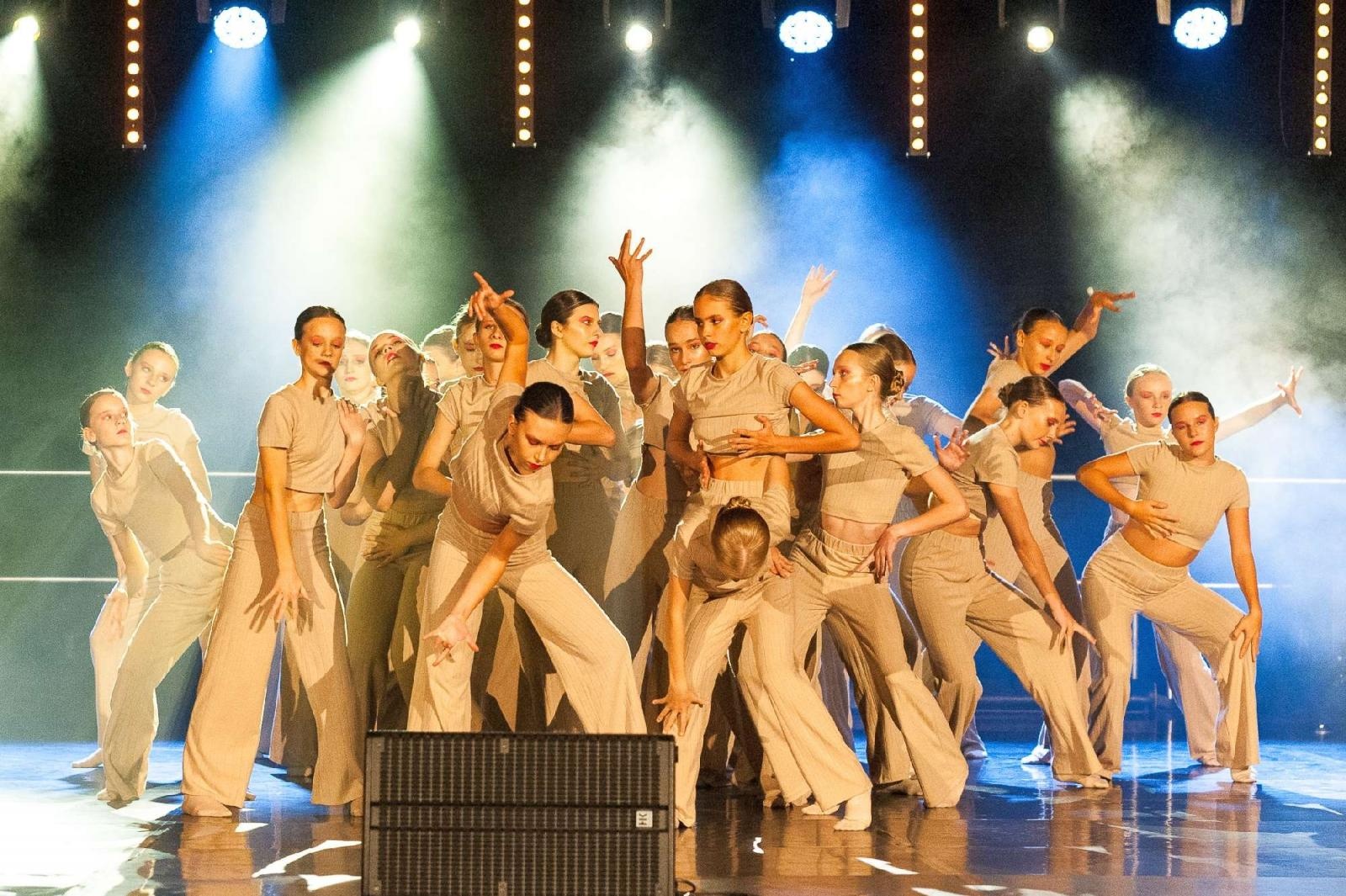 Zdjęcie w galerii na portalu naszraciborz.pl: Ach co to był za wieczór! Widowisko na wodzie na bis [FOTO] wiadomości z regionu