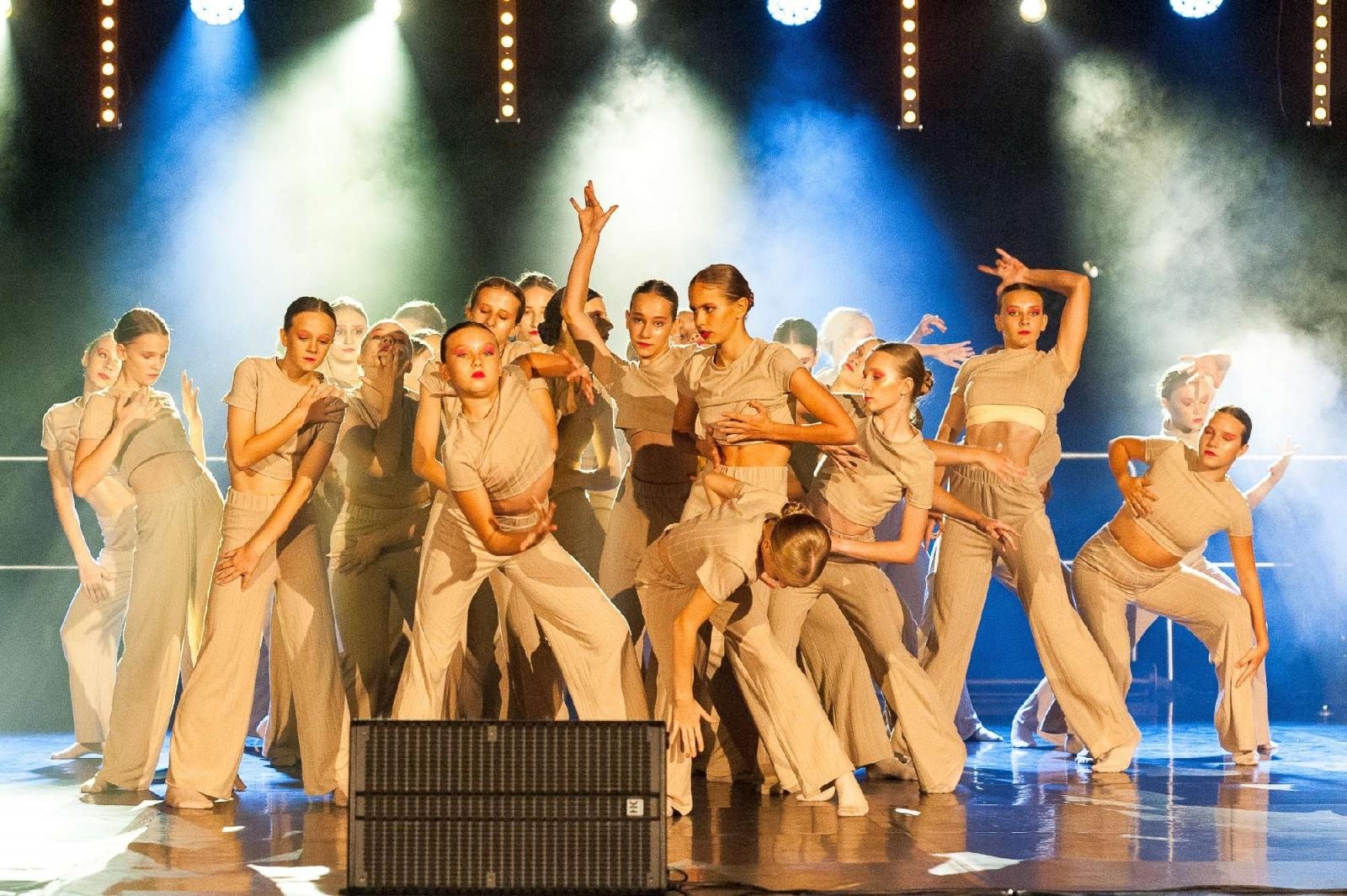 Zdjęcie w galerii na portalu naszraciborz.pl: Ach co to był za wieczór! Widowisko na wodzie na bis [FOTO] wiadomości z regionu