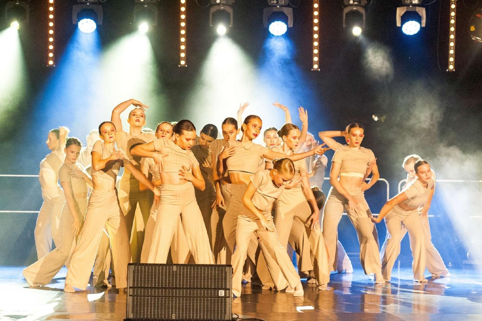 Zdjęcie w galerii na portalu naszraciborz.pl: Ach co to był za wieczór! Widowisko na wodzie na bis [FOTO] wiadomości z regionu