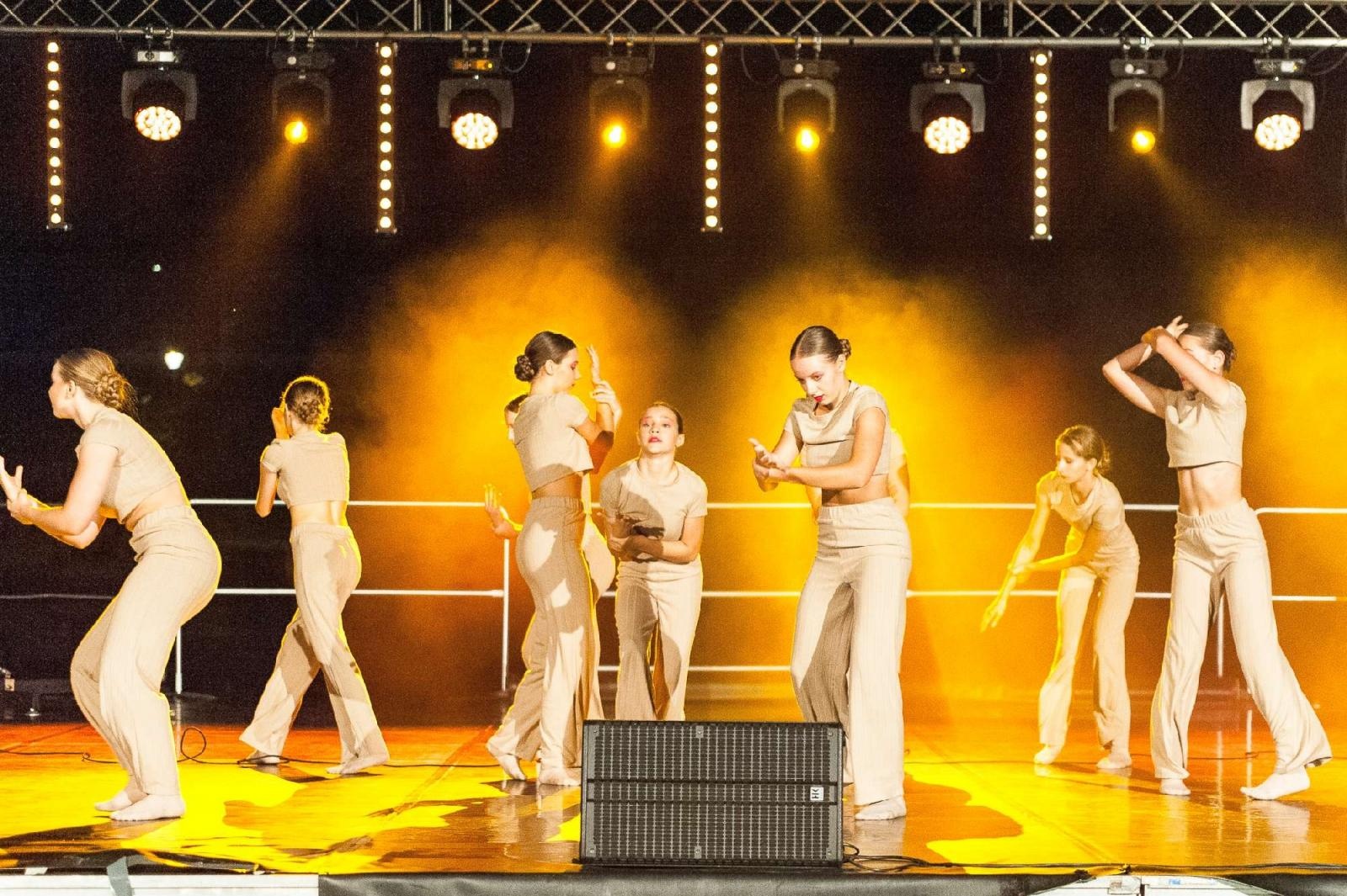 Zdjęcie w galerii na portalu naszraciborz.pl: Ach co to był za wieczór! Widowisko na wodzie na bis [FOTO] wiadomości z regionu