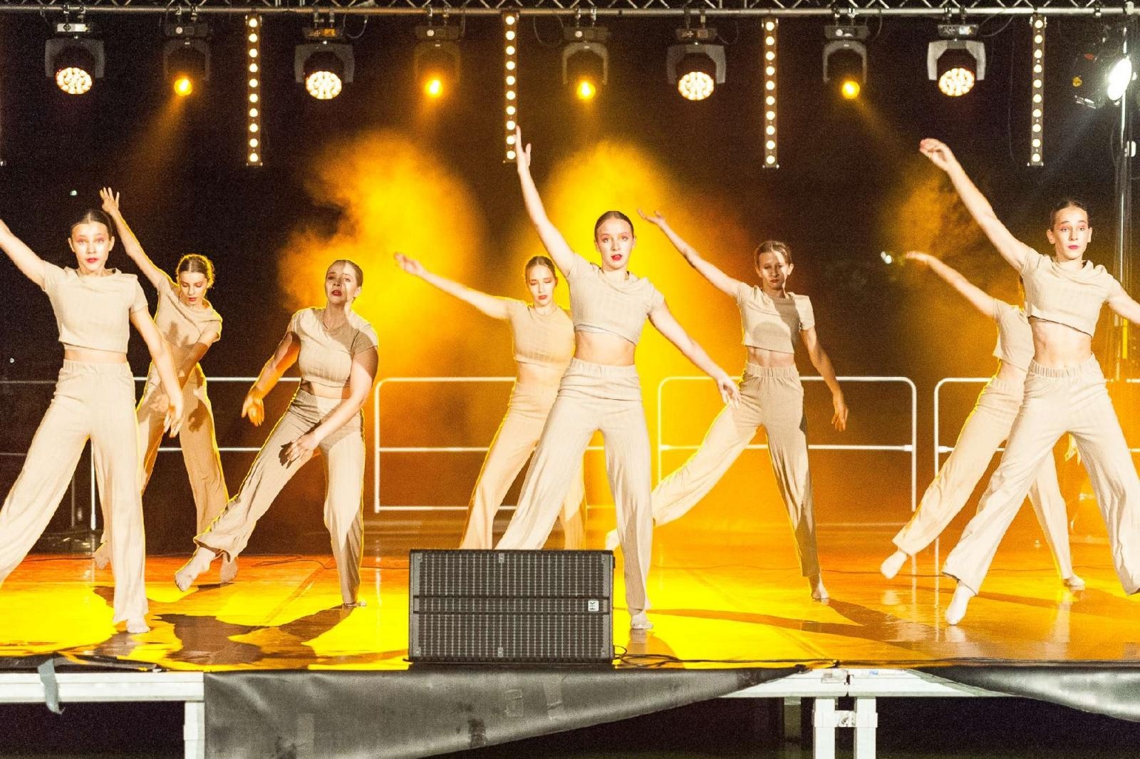 Zdjęcie w galerii na portalu naszraciborz.pl: Ach co to był za wieczór! Widowisko na wodzie na bis [FOTO] wiadomości z regionu