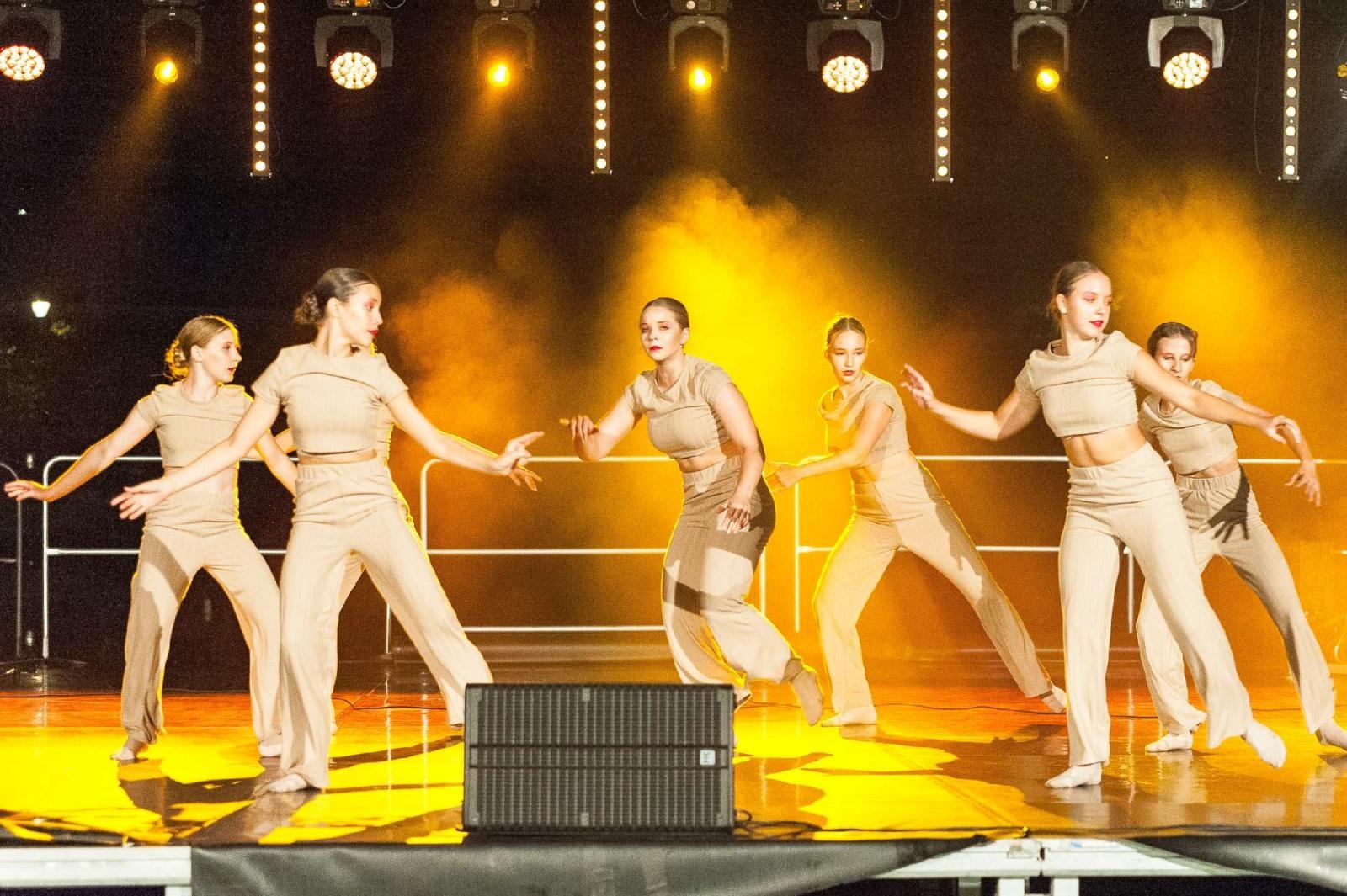 Zdjęcie w galerii na portalu naszraciborz.pl: Ach co to był za wieczór! Widowisko na wodzie na bis [FOTO] wiadomości z regionu