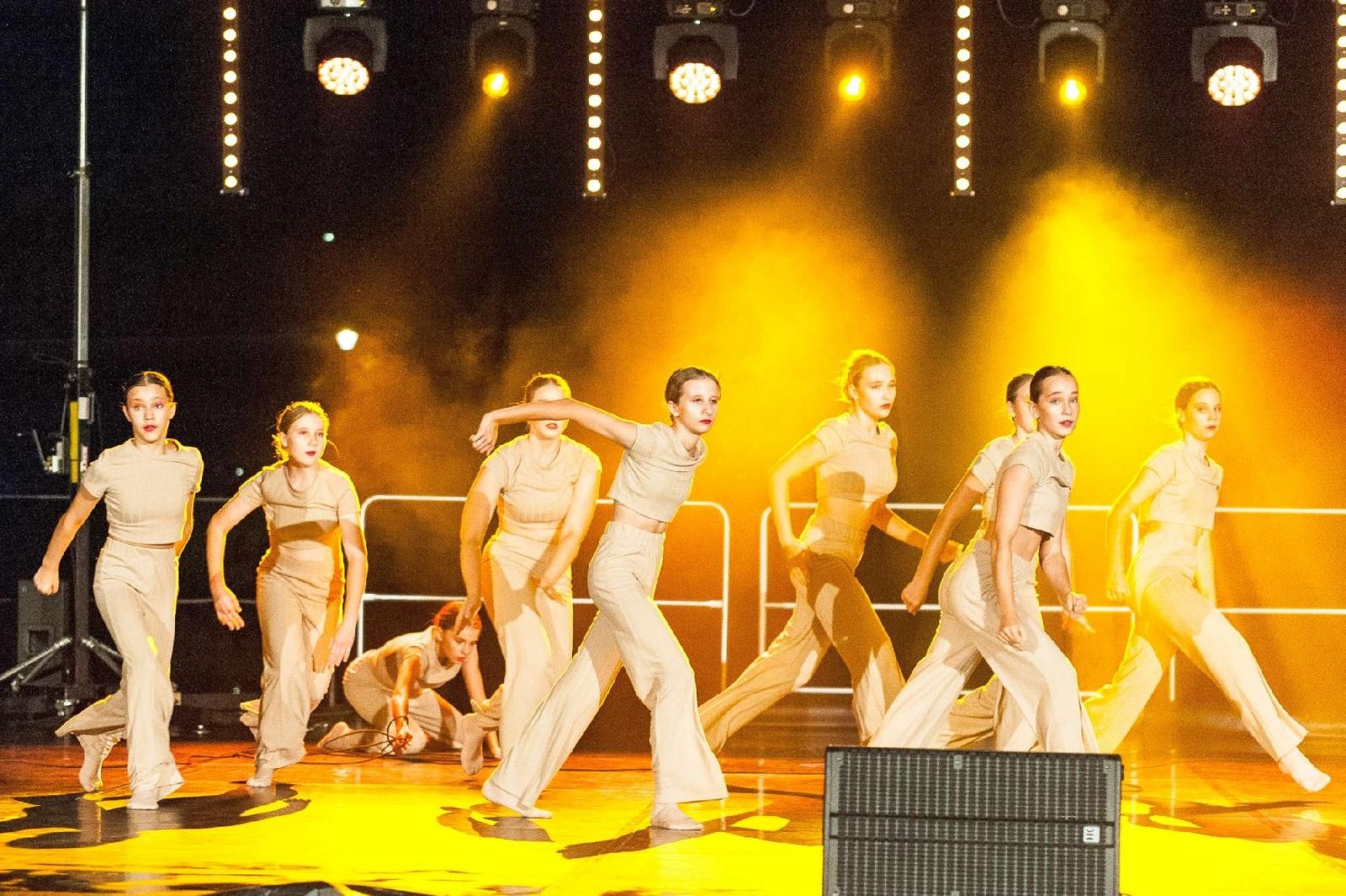 Zdjęcie w galerii na portalu naszraciborz.pl: Ach co to był za wieczór! Widowisko na wodzie na bis [FOTO] wiadomości z regionu