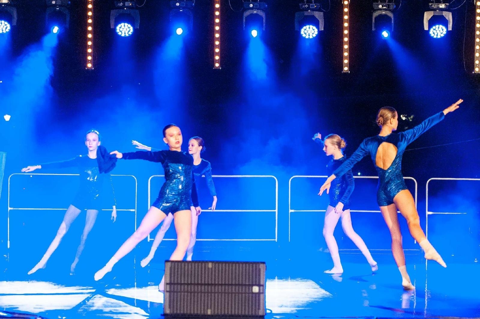 Zdjęcie w galerii na portalu naszraciborz.pl: Ach co to był za wieczór! Widowisko na wodzie na bis [FOTO] wiadomości z regionu