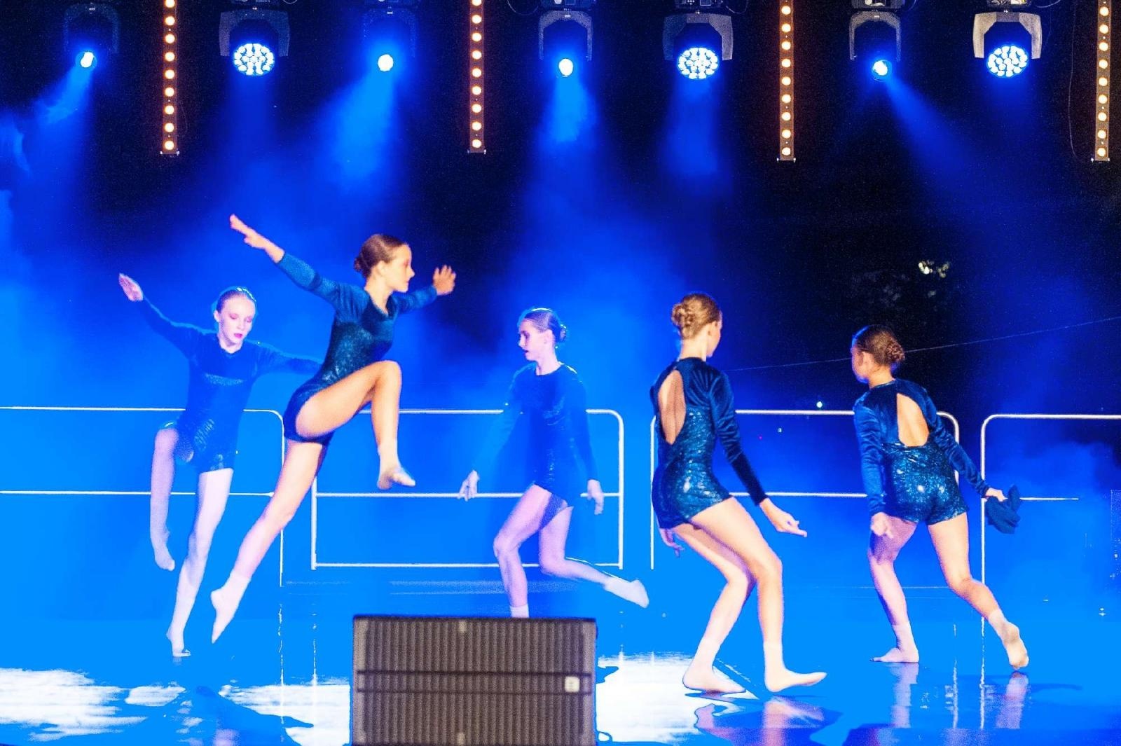 Zdjęcie w galerii na portalu naszraciborz.pl: Ach co to był za wieczór! Widowisko na wodzie na bis [FOTO] wiadomości z regionu