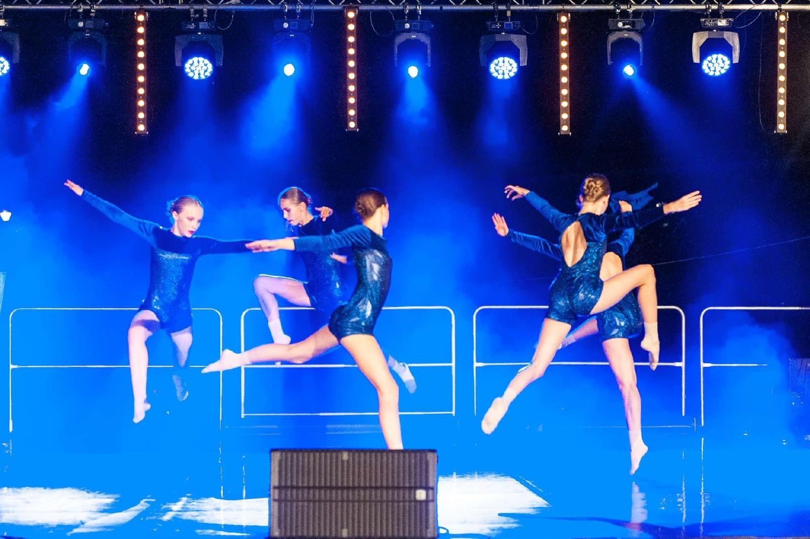 Zdjęcie w galerii na portalu naszraciborz.pl: Ach co to był za wieczór! Widowisko na wodzie na bis [FOTO] wiadomości z regionu