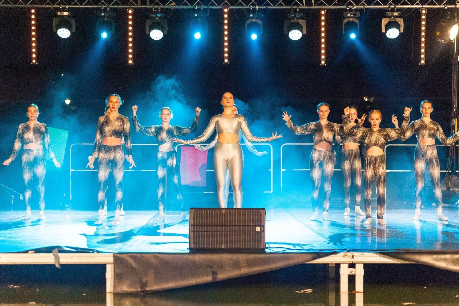 Zdjęcie w galerii na portalu naszraciborz.pl: Ach co to był za wieczór! Widowisko na wodzie na bis [FOTO] wiadomości z regionu