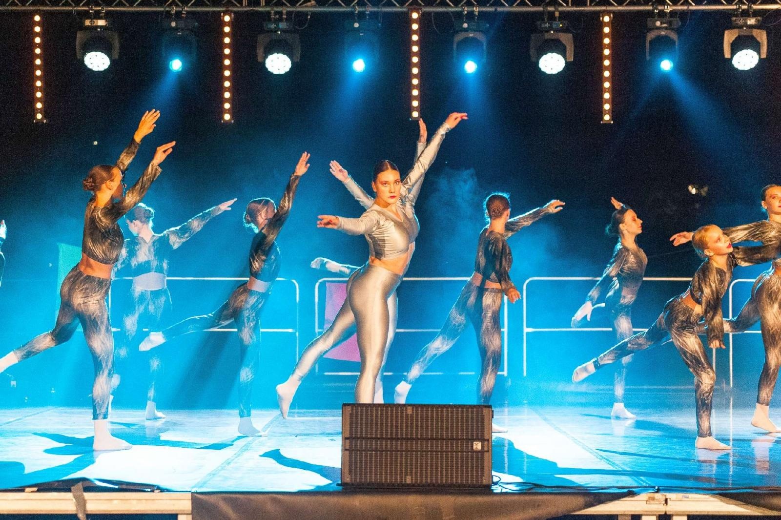 Zdjęcie w galerii na portalu naszraciborz.pl: Ach co to był za wieczór! Widowisko na wodzie na bis [FOTO] wiadomości z regionu