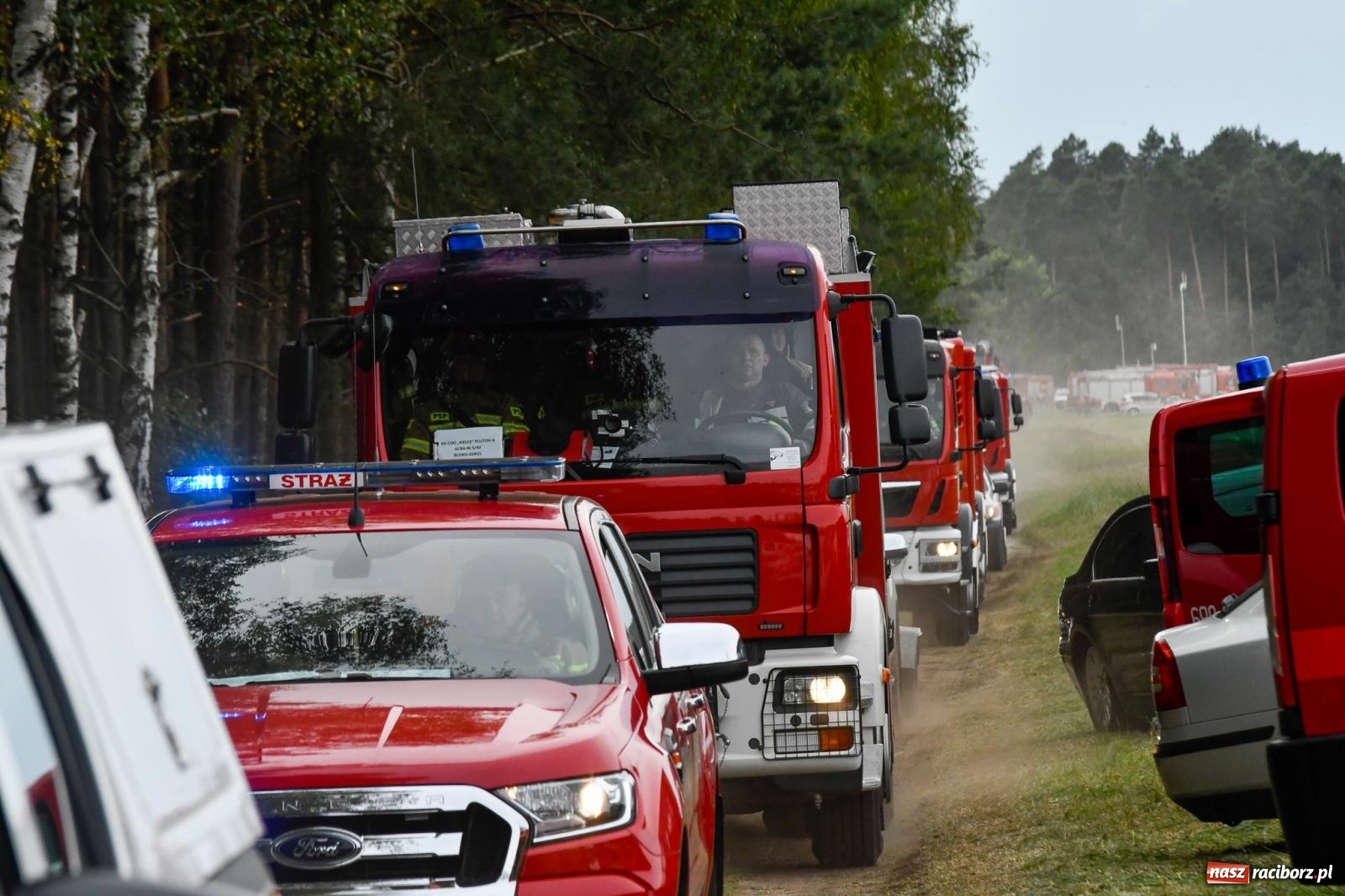 Zdjęcie w galerii na portalu naszraciborz.pl: Wielkie ogólnopolskie strażackie manewry w Kuźni Raciborskiej [FOTO i WIDEO] wiadomości z regionu