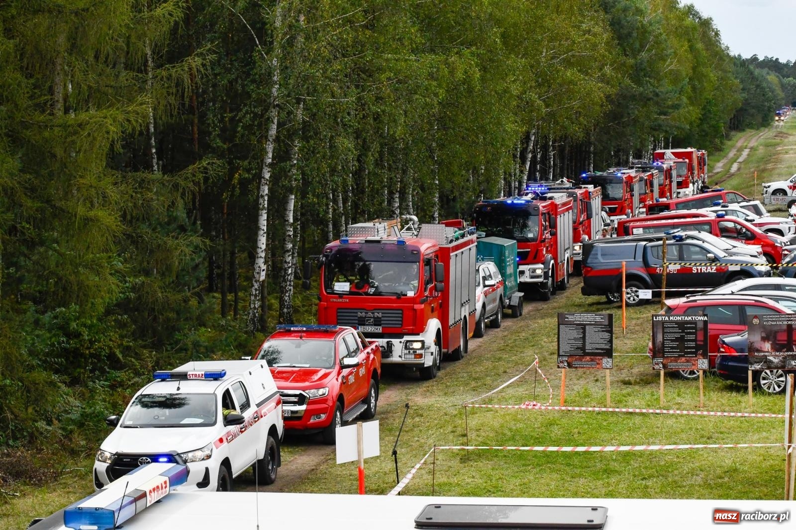 Zdjęcie w galerii na portalu naszraciborz.pl: Wielkie ogólnopolskie strażackie manewry w Kuźni Raciborskiej [FOTO i WIDEO] wiadomości z regionu