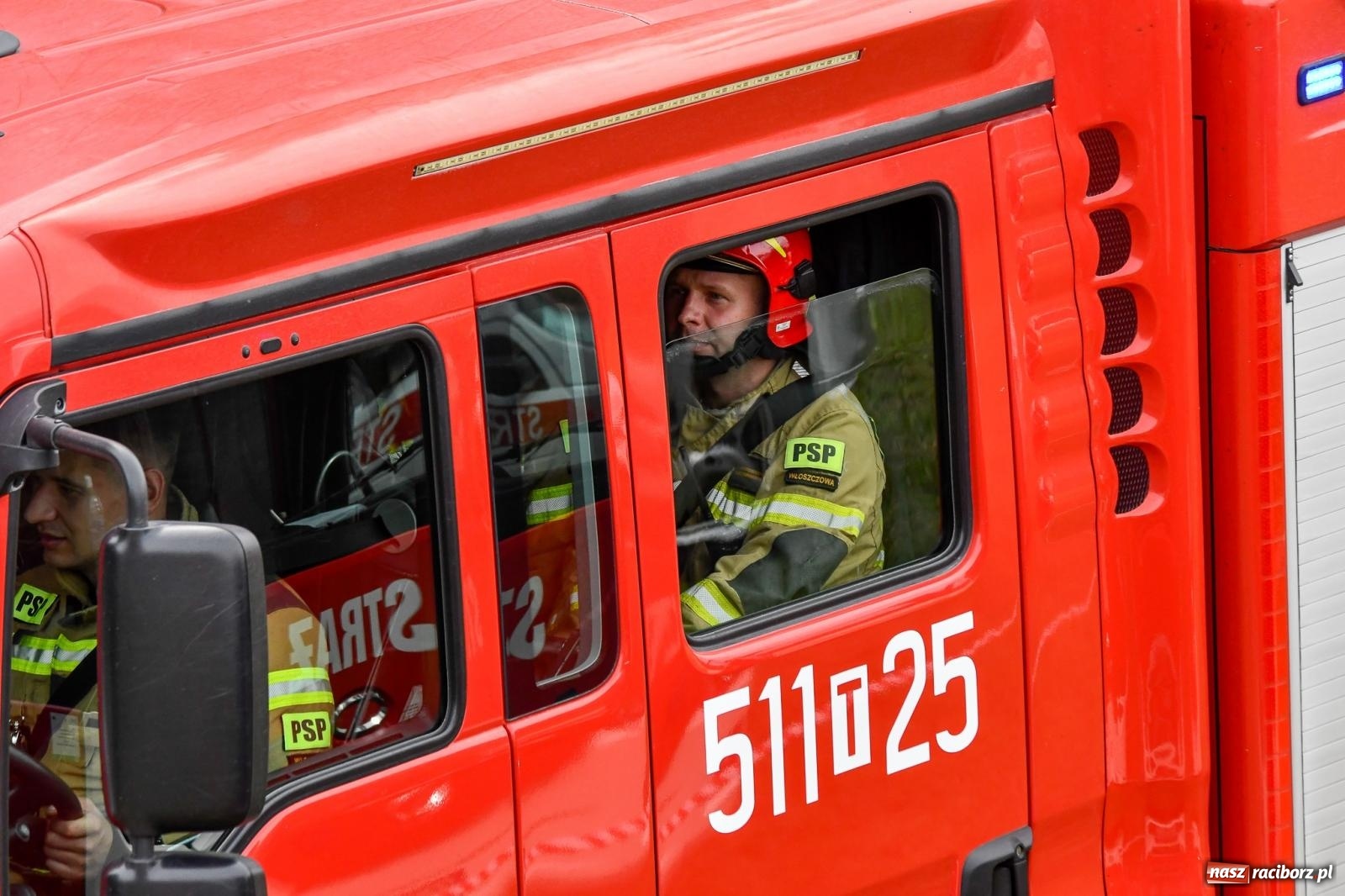 Zdjęcie w galerii na portalu naszraciborz.pl: Wielkie ogólnopolskie strażackie manewry w Kuźni Raciborskiej [FOTO i WIDEO] wiadomości z regionu
