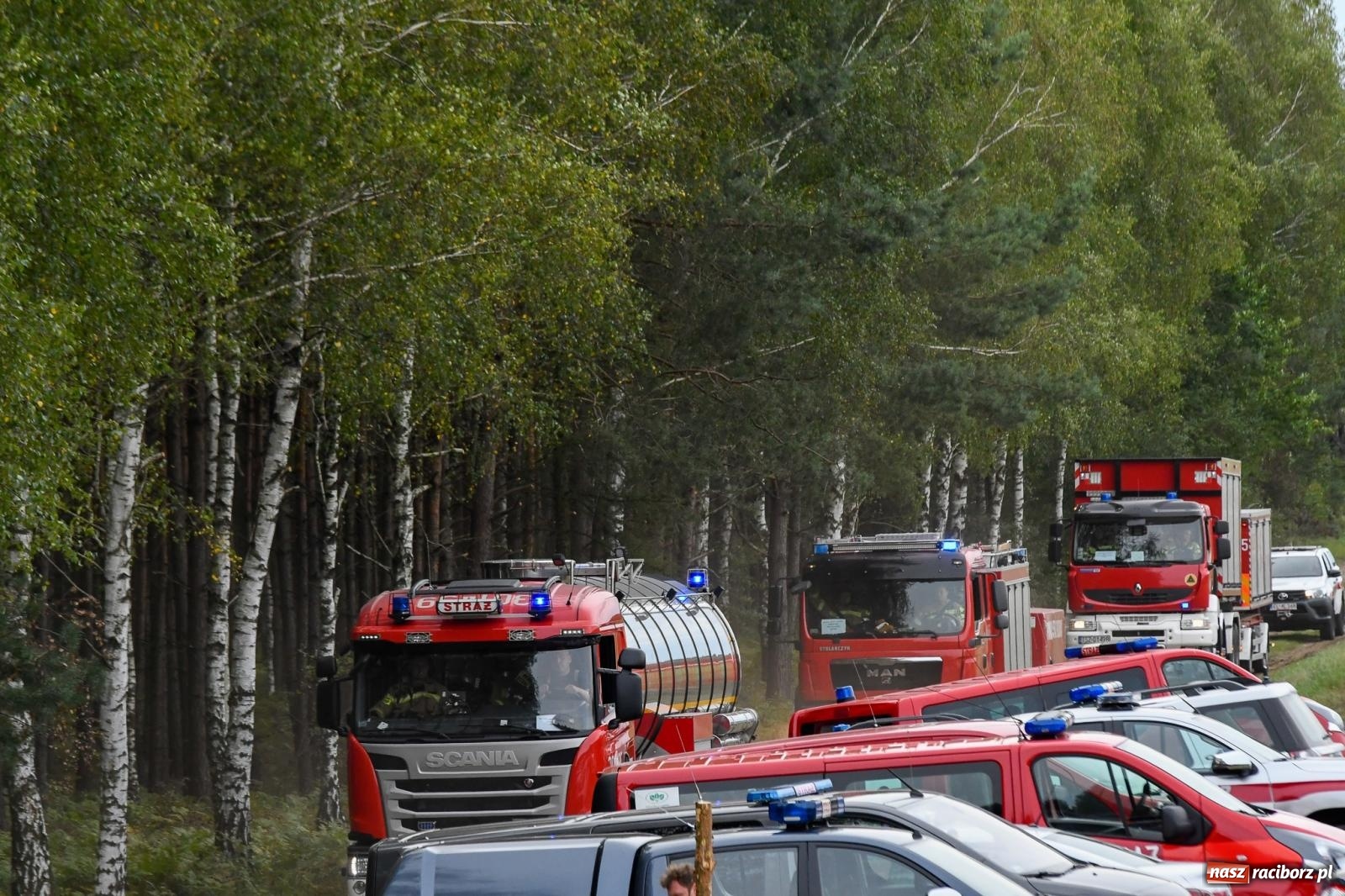 Zdjęcie w galerii na portalu naszraciborz.pl: Wielkie ogólnopolskie strażackie manewry w Kuźni Raciborskiej [FOTO i WIDEO] wiadomości z regionu