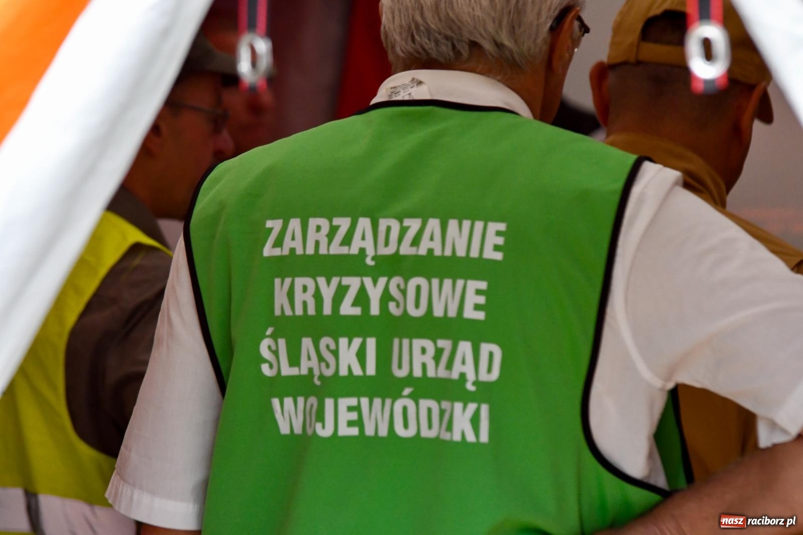 Zdjęcie w galerii na portalu naszraciborz.pl: Wielkie ogólnopolskie strażackie manewry w Kuźni Raciborskiej [FOTO i WIDEO] wiadomości z regionu