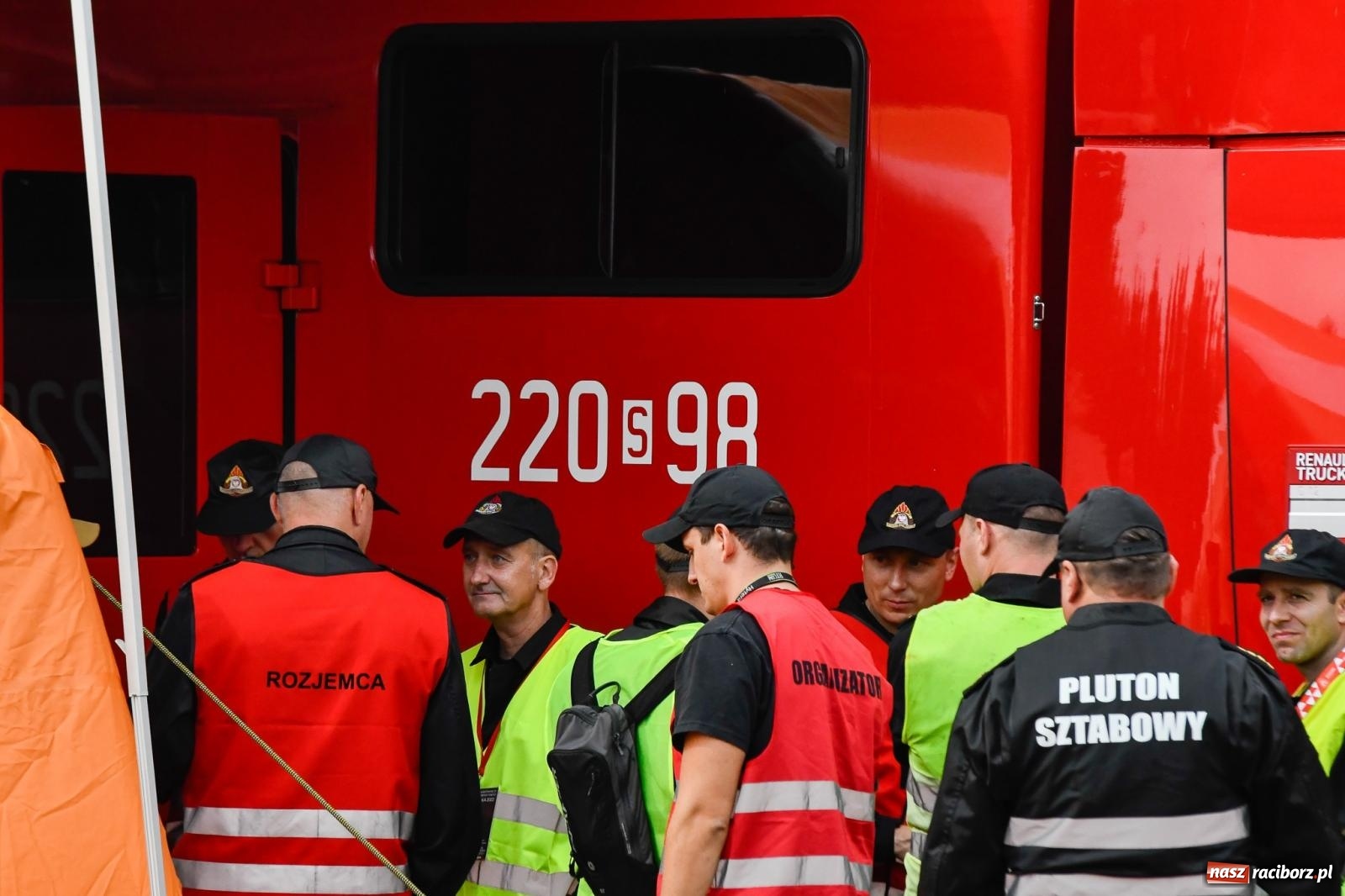 Zdjęcie w galerii na portalu naszraciborz.pl: Wielkie ogólnopolskie strażackie manewry w Kuźni Raciborskiej [FOTO i WIDEO] wiadomości z regionu