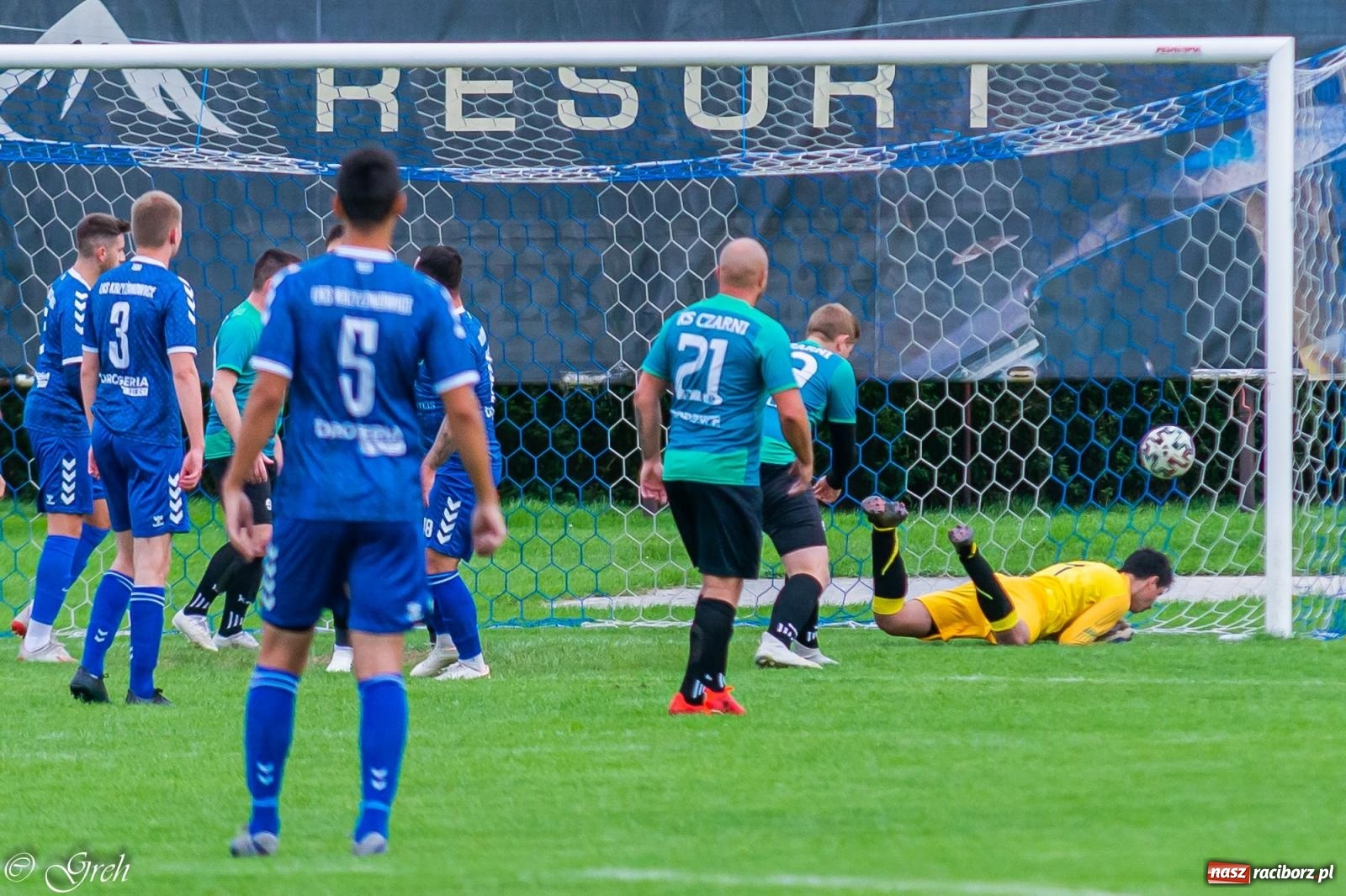 Zdjęcie w galerii na portalu naszraciborz.pl: Puchar Polski. Krzyżanowice nadal w grze [FOTO] wiadomości z regionu