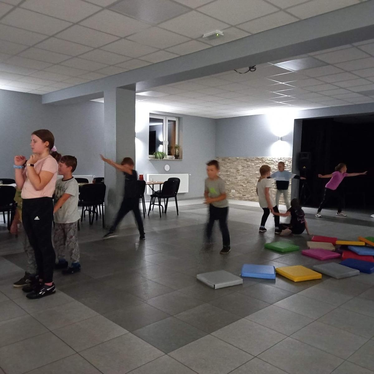 Zdjęcie w galerii na portalu naszraciborz.pl: Nocki w GOK-u pełne atrakcji wiadomości z regionu