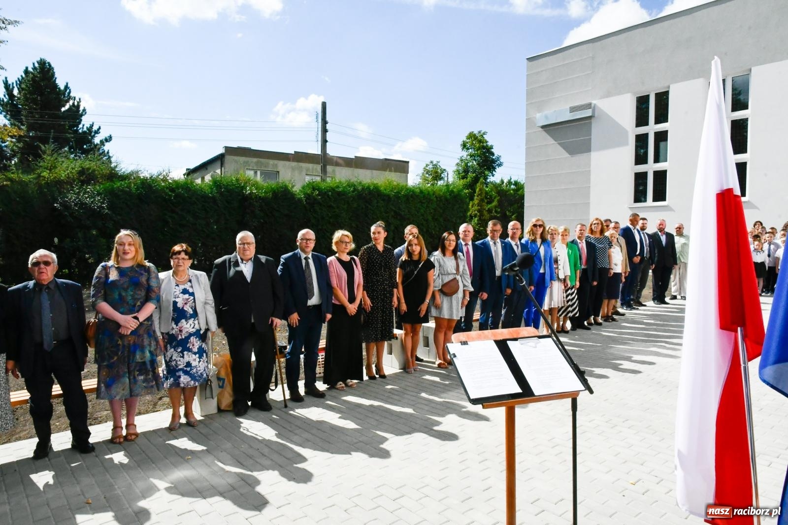 Zdjęcie w galerii na portalu naszraciborz.pl: W Rzuchowie otwarto nowy budynek szkolno-przedszkolny [FOTO i WIDEO] wiadomości z regionu