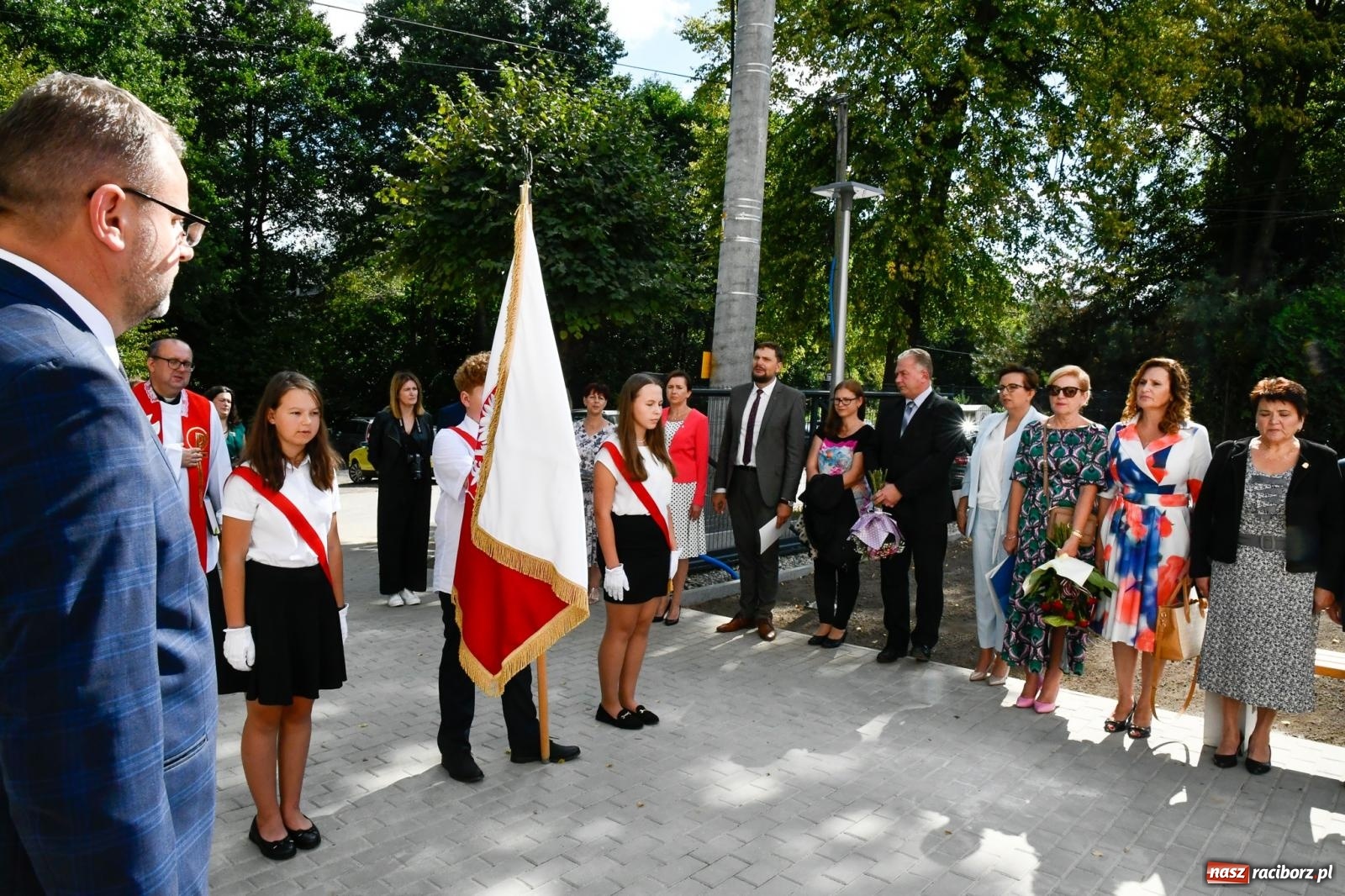 Zdjęcie w galerii na portalu naszraciborz.pl: W Rzuchowie otwarto nowy budynek szkolno-przedszkolny [FOTO i WIDEO] wiadomości z regionu