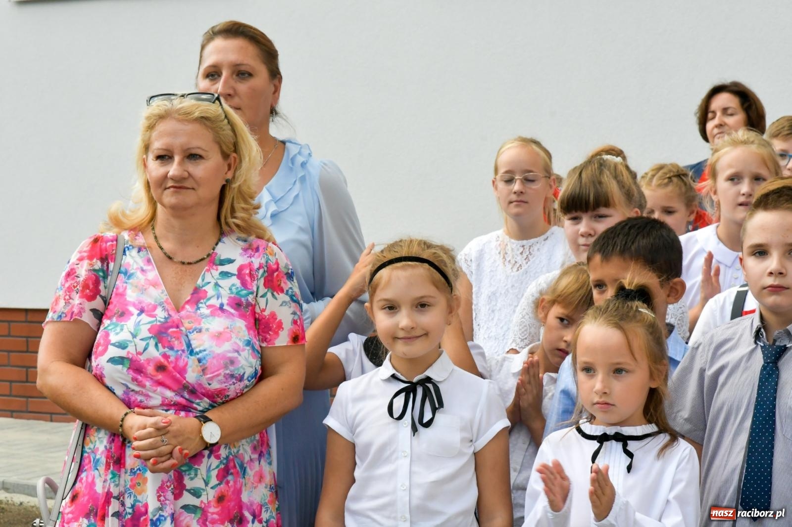 Zdjęcie w galerii na portalu naszraciborz.pl: W Rzuchowie otwarto nowy budynek szkolno-przedszkolny [FOTO i WIDEO] wiadomości z regionu