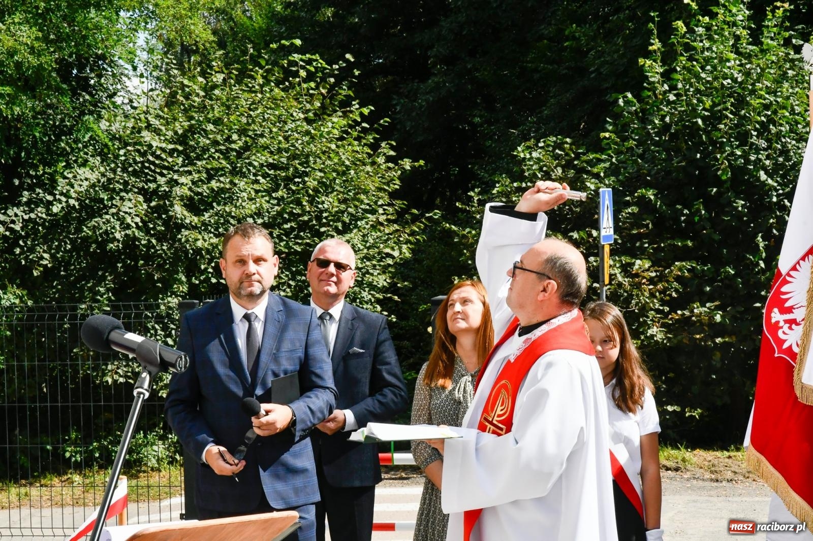 Zdjęcie w galerii na portalu naszraciborz.pl: W Rzuchowie otwarto nowy budynek szkolno-przedszkolny [FOTO i WIDEO] wiadomości z regionu