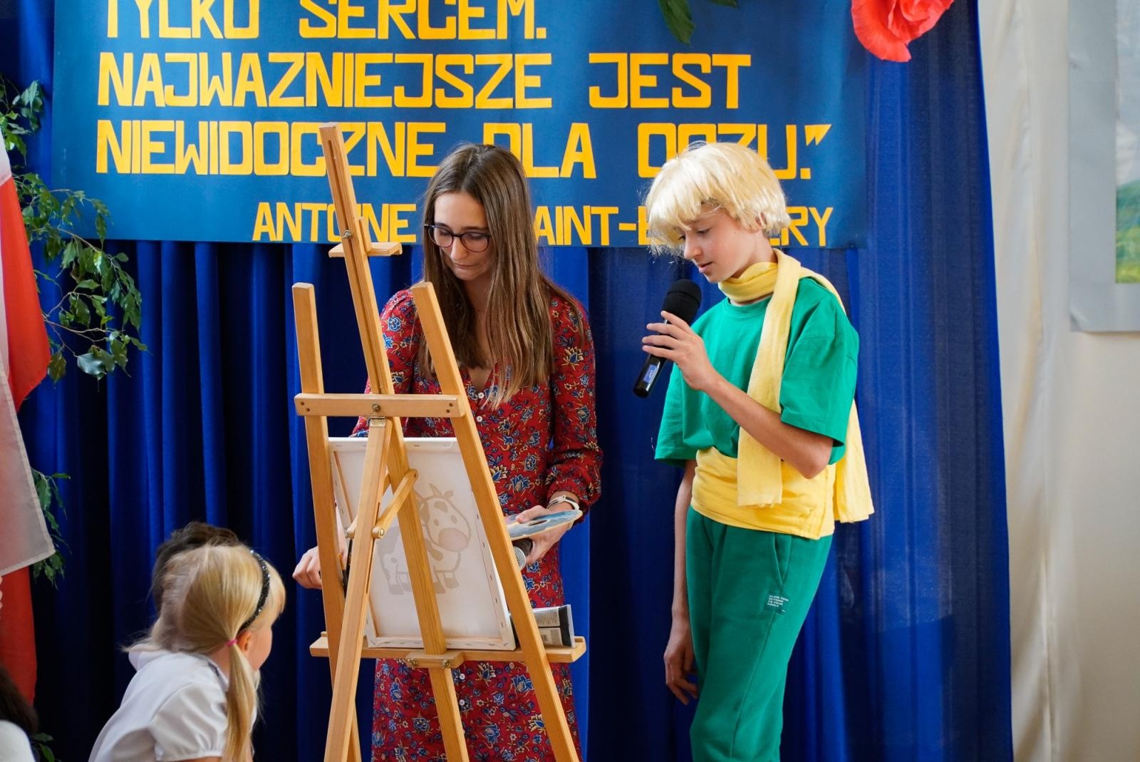 Zdjęcie w galerii na portalu naszraciborz.pl: Wakacji nadszedł kres. Na Płoni przywitano nowy rok szkolny [FOTO i WIDEO] wiadomości z regionu