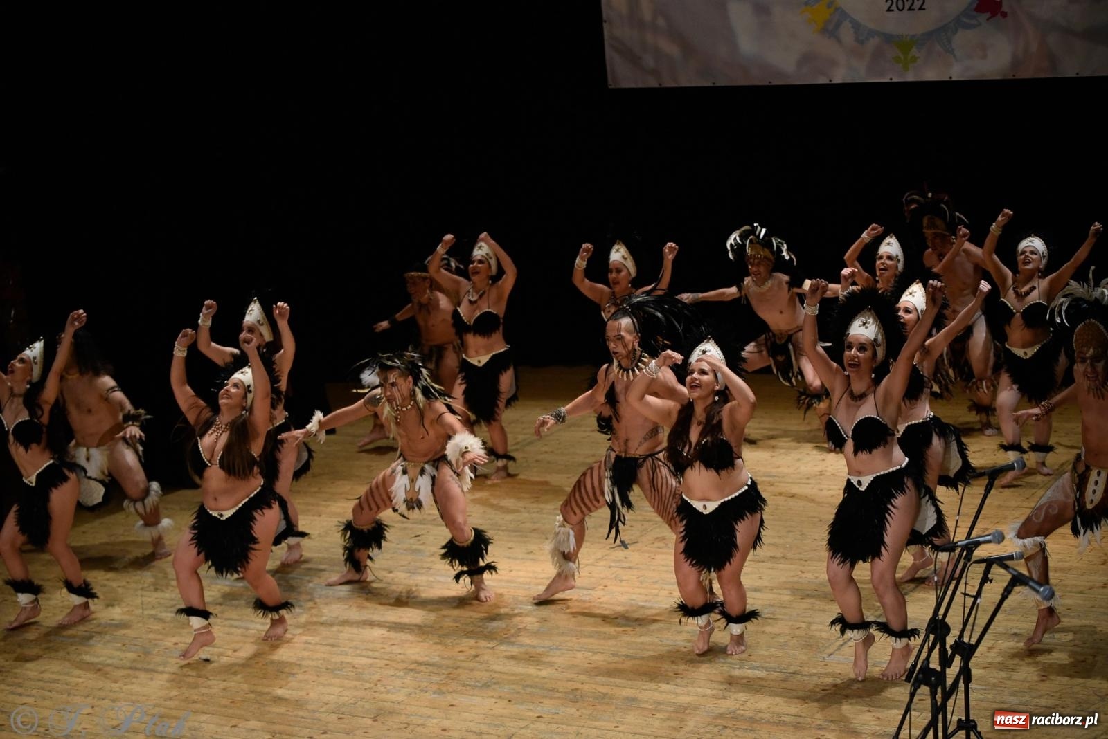 Zdjęcie w galerii na portalu naszraciborz.pl: RCK pełen żywiołów. Zespoły z Ekwadoru, Chile i Turcji w Raciborzu wiadomości z regionu