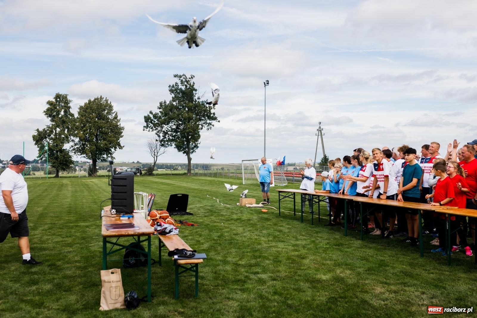 Zdjęcie w galerii na portalu naszraciborz.pl: W Borucinie nikt się nie oszczędzał. Polsko-czeski turniej sołectw [FOTO i WIDEO] wiadomości z regionu