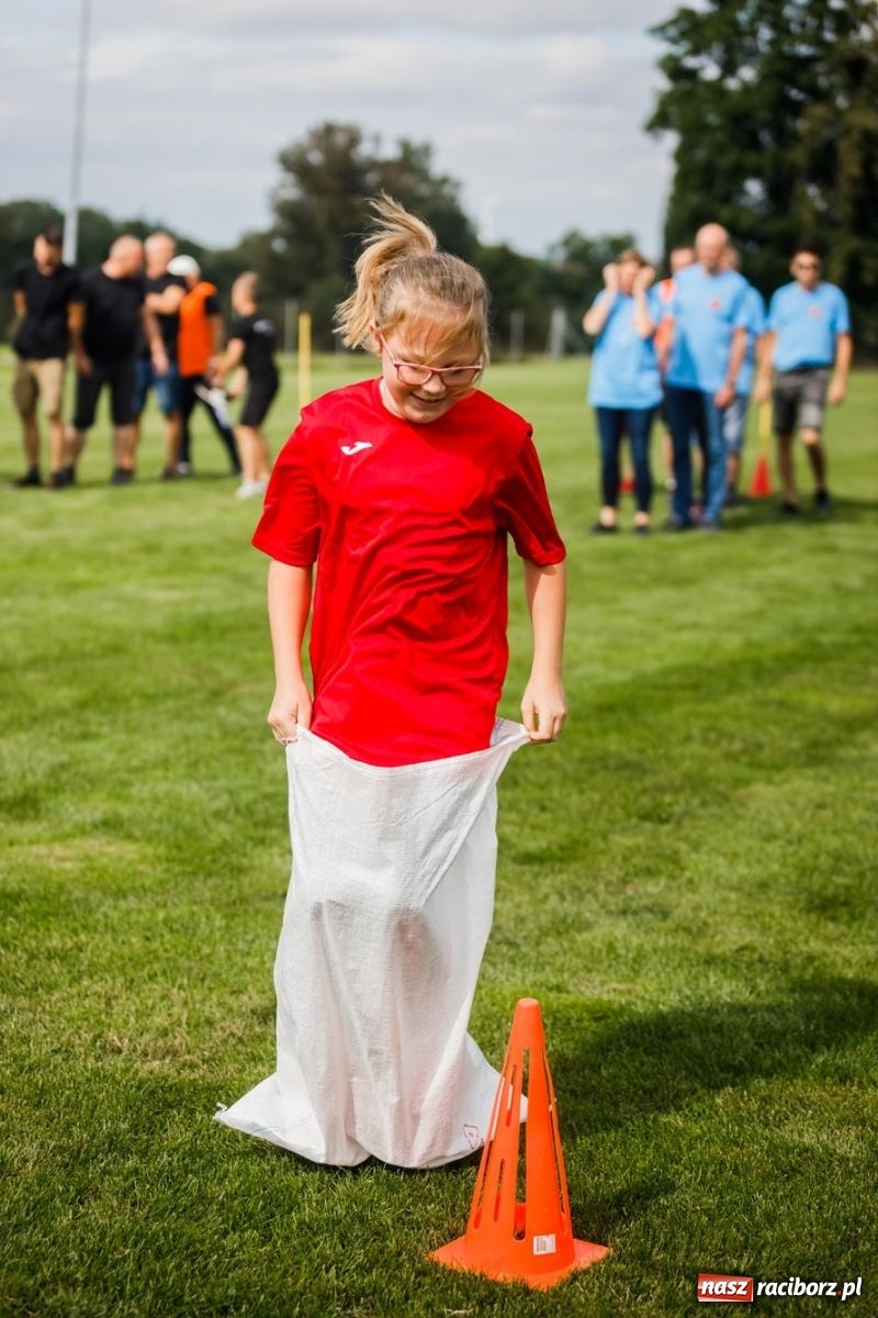 Zdjęcie w galerii na portalu naszraciborz.pl: W Borucinie nikt się nie oszczędzał. Polsko-czeski turniej sołectw [FOTO i WIDEO] wiadomości z regionu