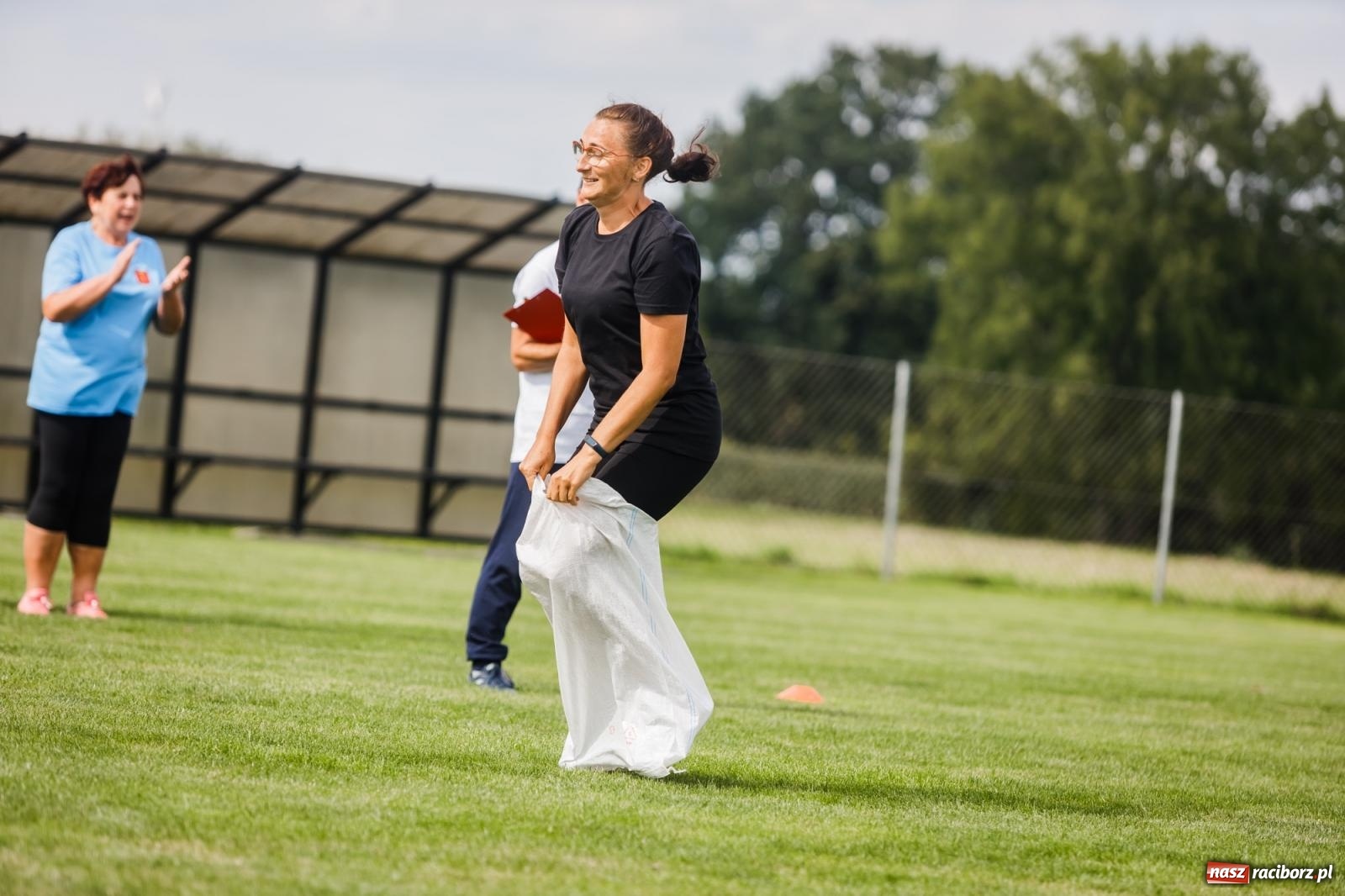 Zdjęcie w galerii na portalu naszraciborz.pl: W Borucinie nikt się nie oszczędzał. Polsko-czeski turniej sołectw [FOTO i WIDEO] wiadomości z regionu