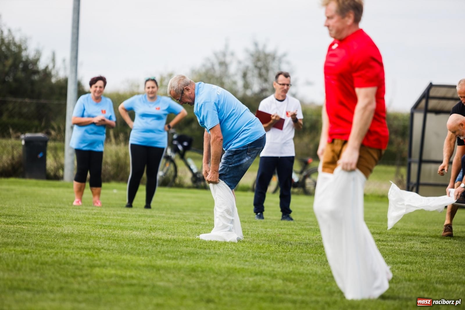 Zdjęcie w galerii na portalu naszraciborz.pl: W Borucinie nikt się nie oszczędzał. Polsko-czeski turniej sołectw [FOTO i WIDEO] wiadomości z regionu