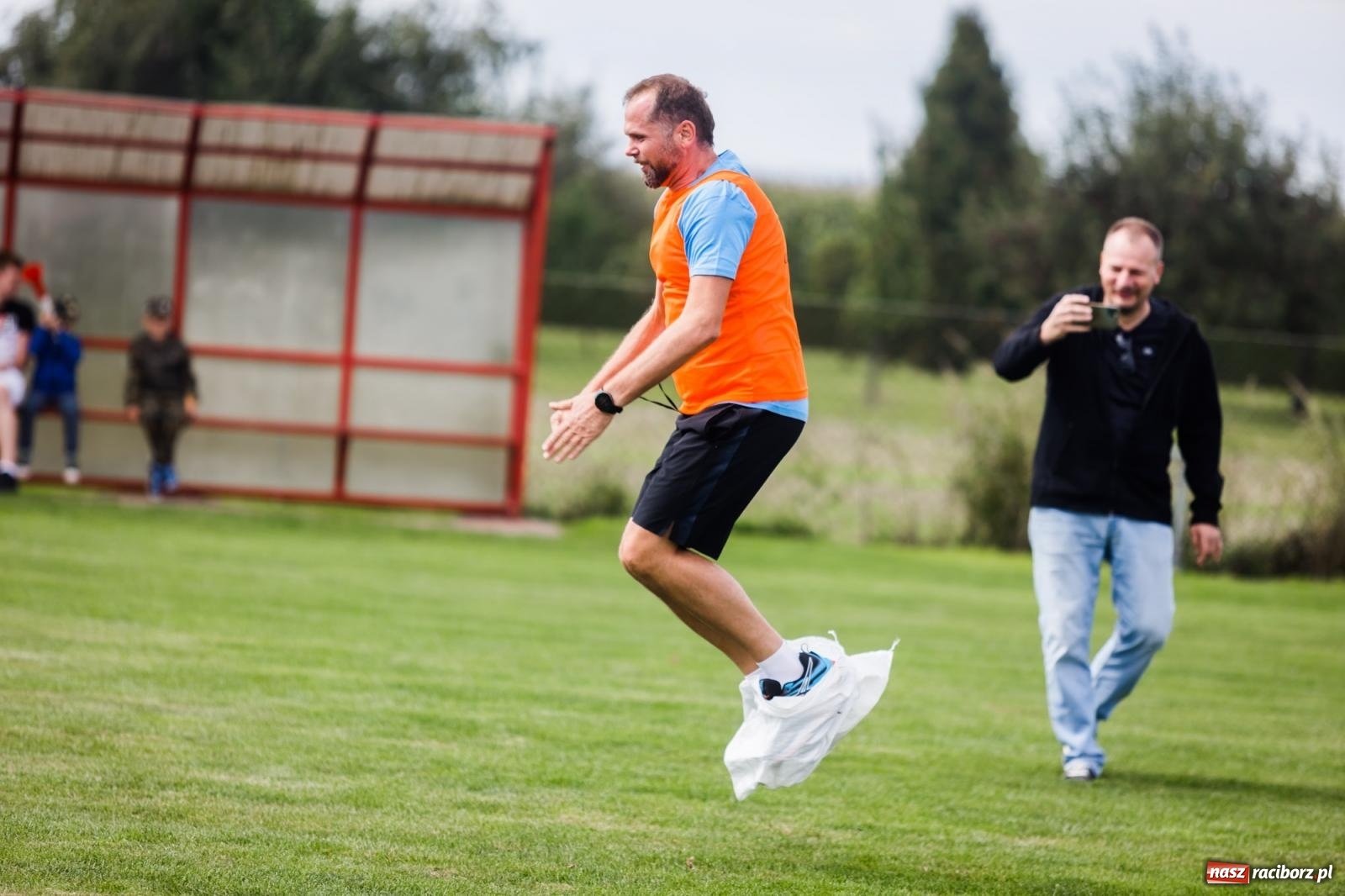 Zdjęcie w galerii na portalu naszraciborz.pl: W Borucinie nikt się nie oszczędzał. Polsko-czeski turniej sołectw [FOTO i WIDEO] wiadomości z regionu