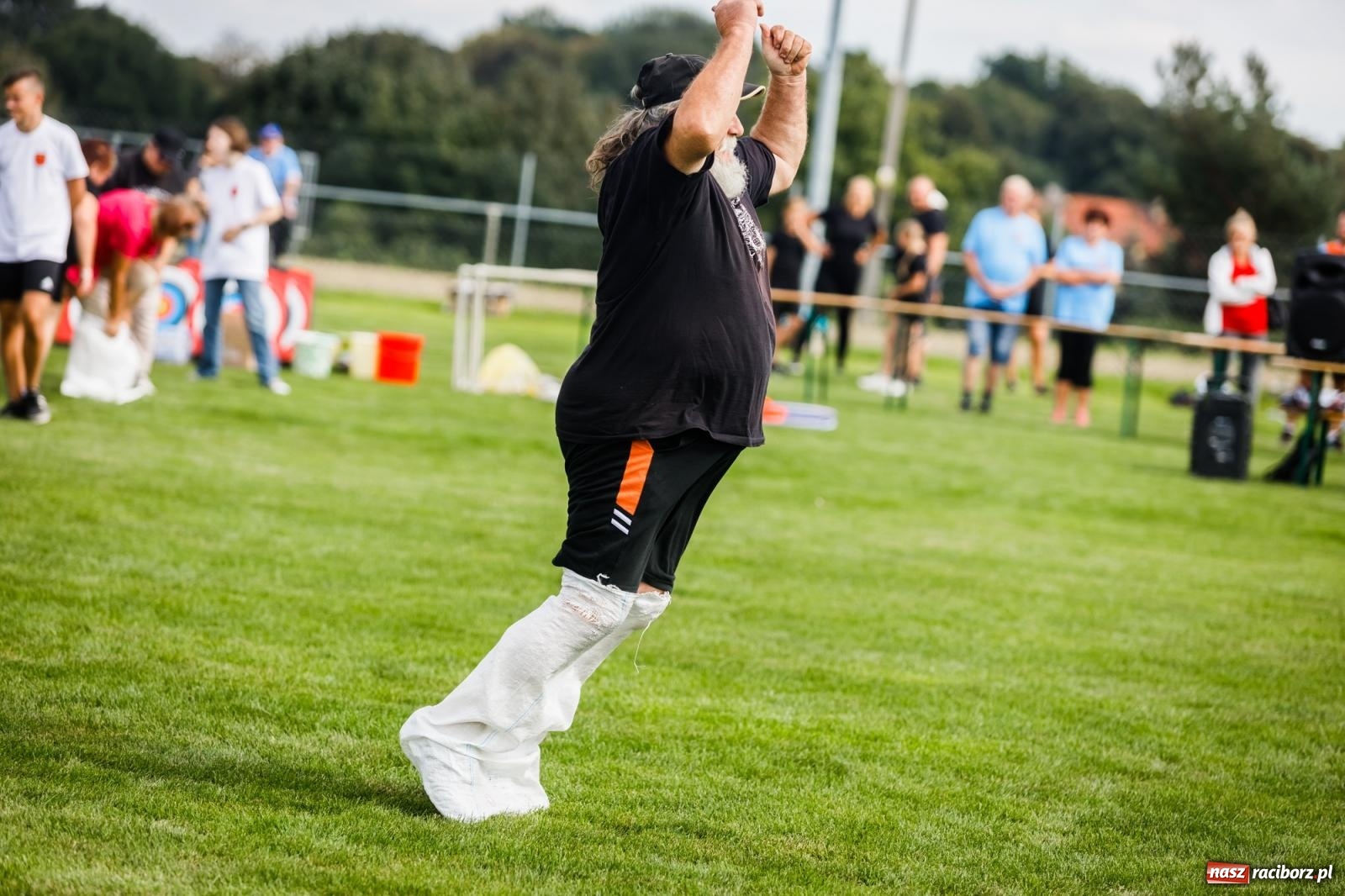 Zdjęcie w galerii na portalu naszraciborz.pl: W Borucinie nikt się nie oszczędzał. Polsko-czeski turniej sołectw [FOTO i WIDEO] wiadomości z regionu