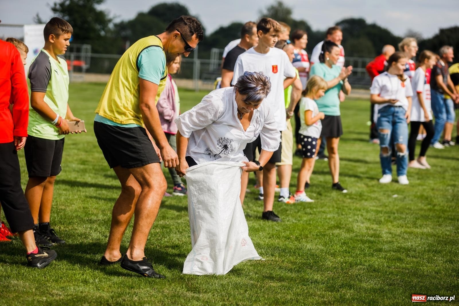 Zdjęcie w galerii na portalu naszraciborz.pl: W Borucinie nikt się nie oszczędzał. Polsko-czeski turniej sołectw [FOTO i WIDEO] wiadomości z regionu