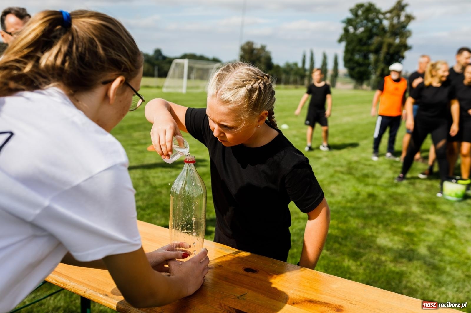 Zdjęcie w galerii na portalu naszraciborz.pl: W Borucinie nikt się nie oszczędzał. Polsko-czeski turniej sołectw [FOTO i WIDEO] wiadomości z regionu