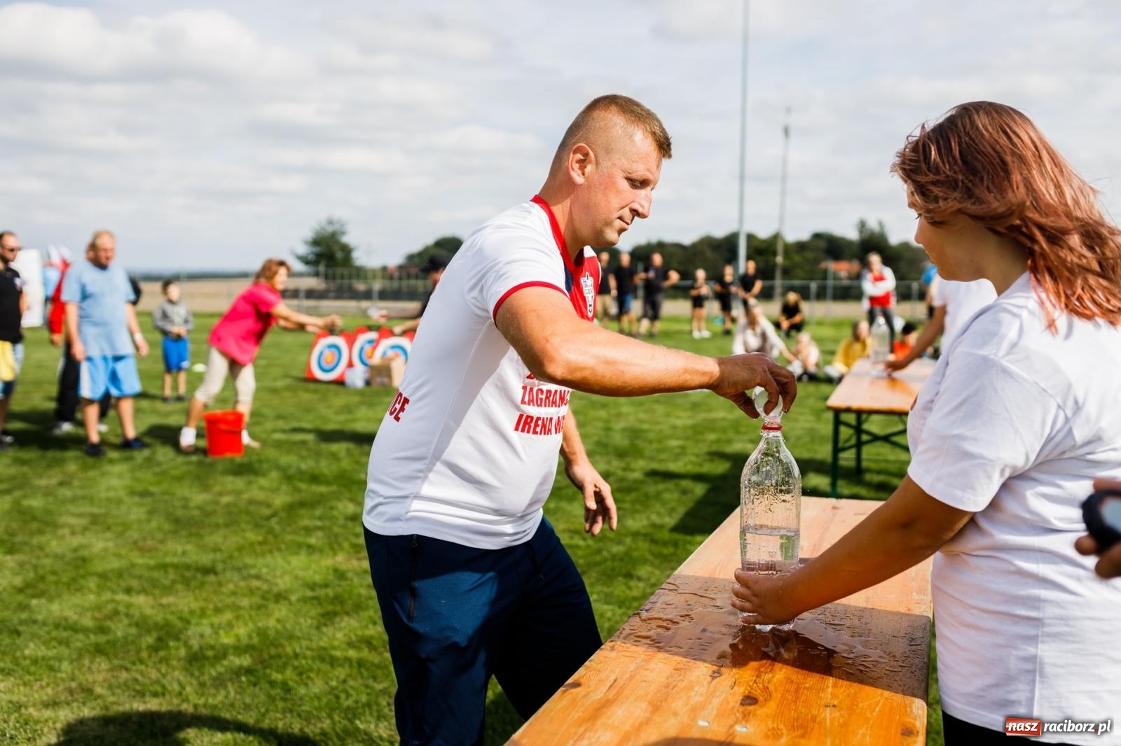 Zdjęcie w galerii na portalu naszraciborz.pl: W Borucinie nikt się nie oszczędzał. Polsko-czeski turniej sołectw [FOTO i WIDEO] wiadomości z regionu