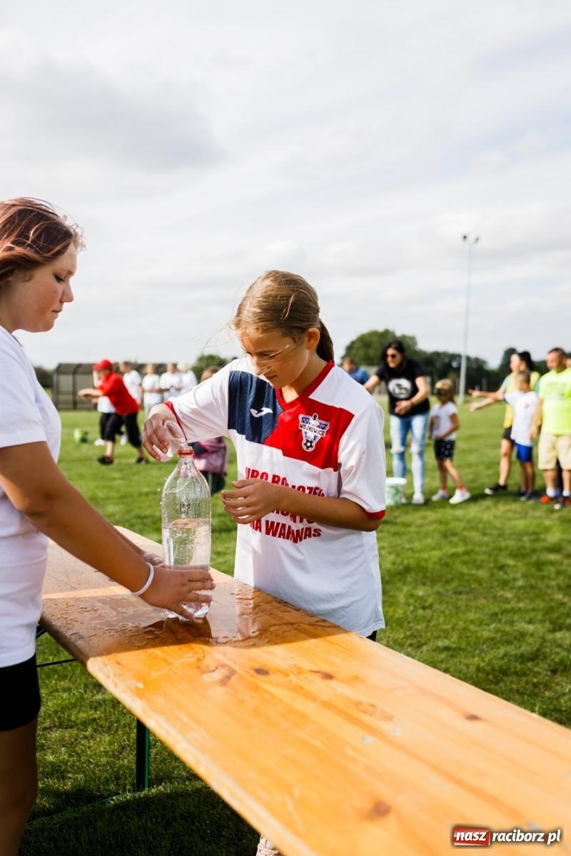 Zdjęcie w galerii na portalu naszraciborz.pl: W Borucinie nikt się nie oszczędzał. Polsko-czeski turniej sołectw [FOTO i WIDEO] wiadomości z regionu