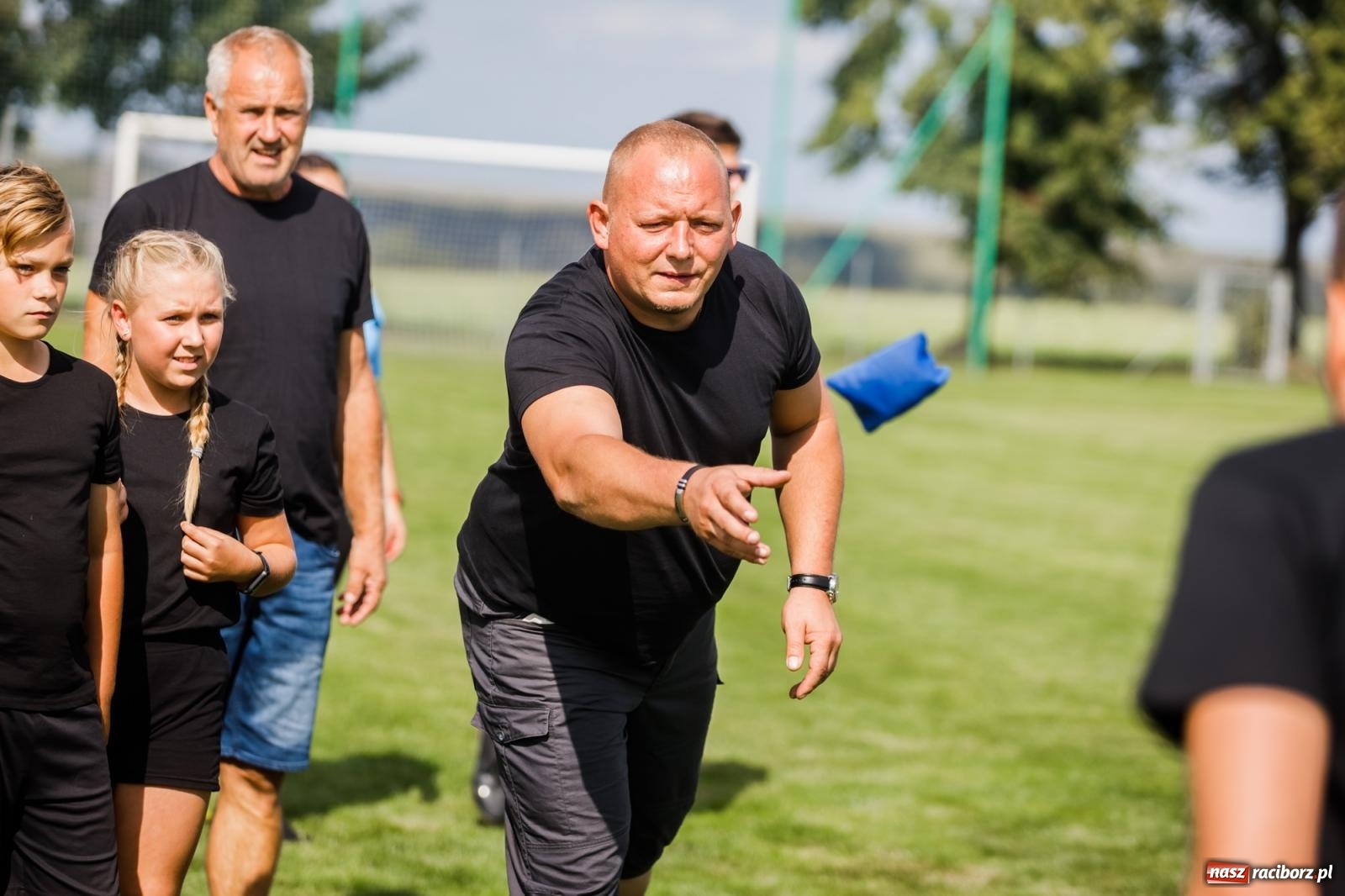 Zdjęcie w galerii na portalu naszraciborz.pl: W Borucinie nikt się nie oszczędzał. Polsko-czeski turniej sołectw [FOTO i WIDEO] wiadomości z regionu