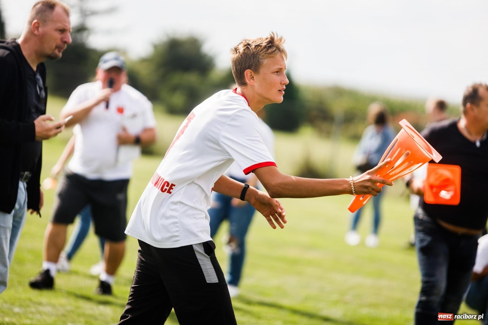 Zdjęcie w galerii na portalu naszraciborz.pl: W Borucinie nikt się nie oszczędzał. Polsko-czeski turniej sołectw [FOTO i WIDEO] wiadomości z regionu