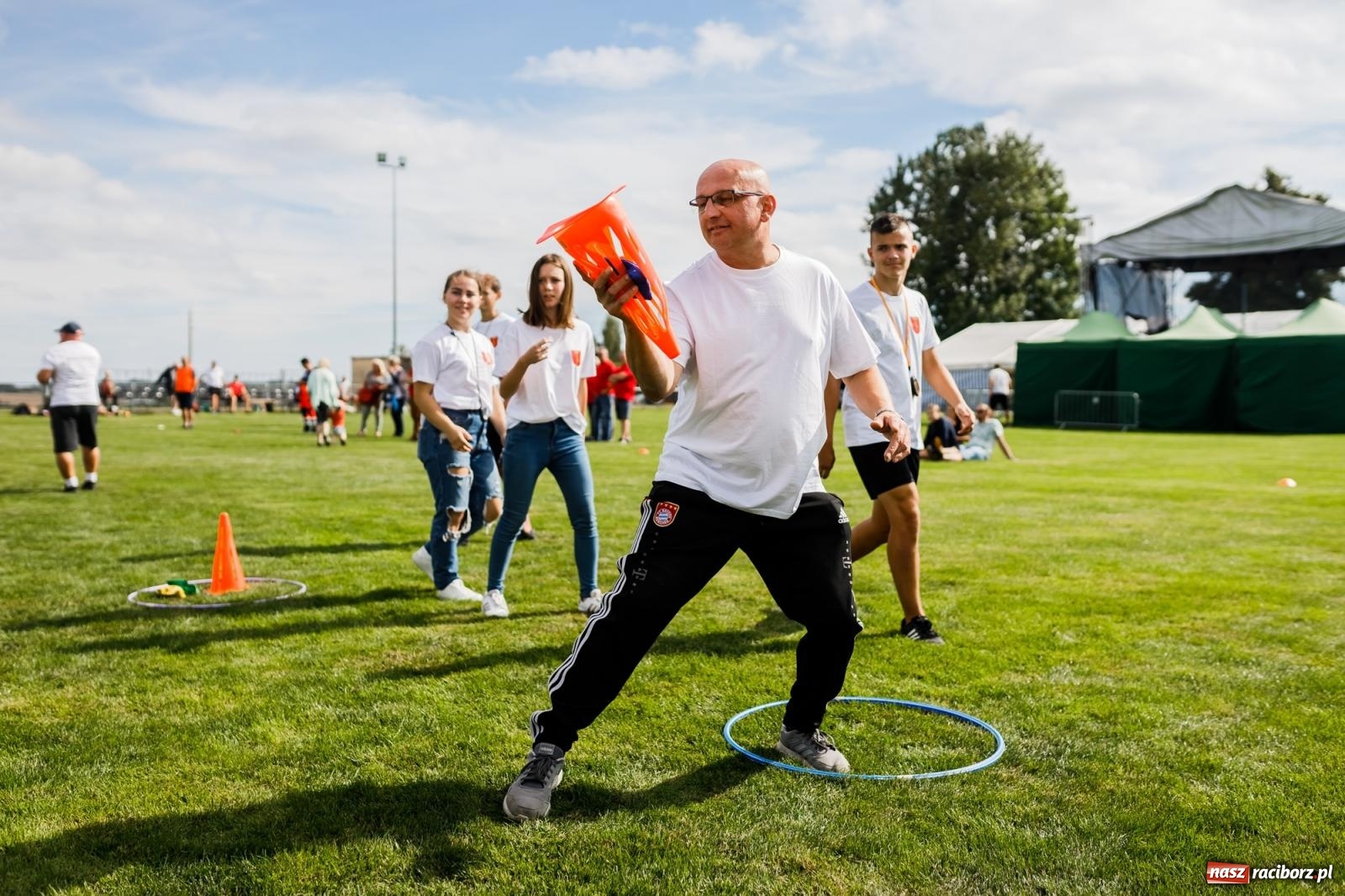 Zdjęcie w galerii na portalu naszraciborz.pl: W Borucinie nikt się nie oszczędzał. Polsko-czeski turniej sołectw [FOTO i WIDEO] wiadomości z regionu