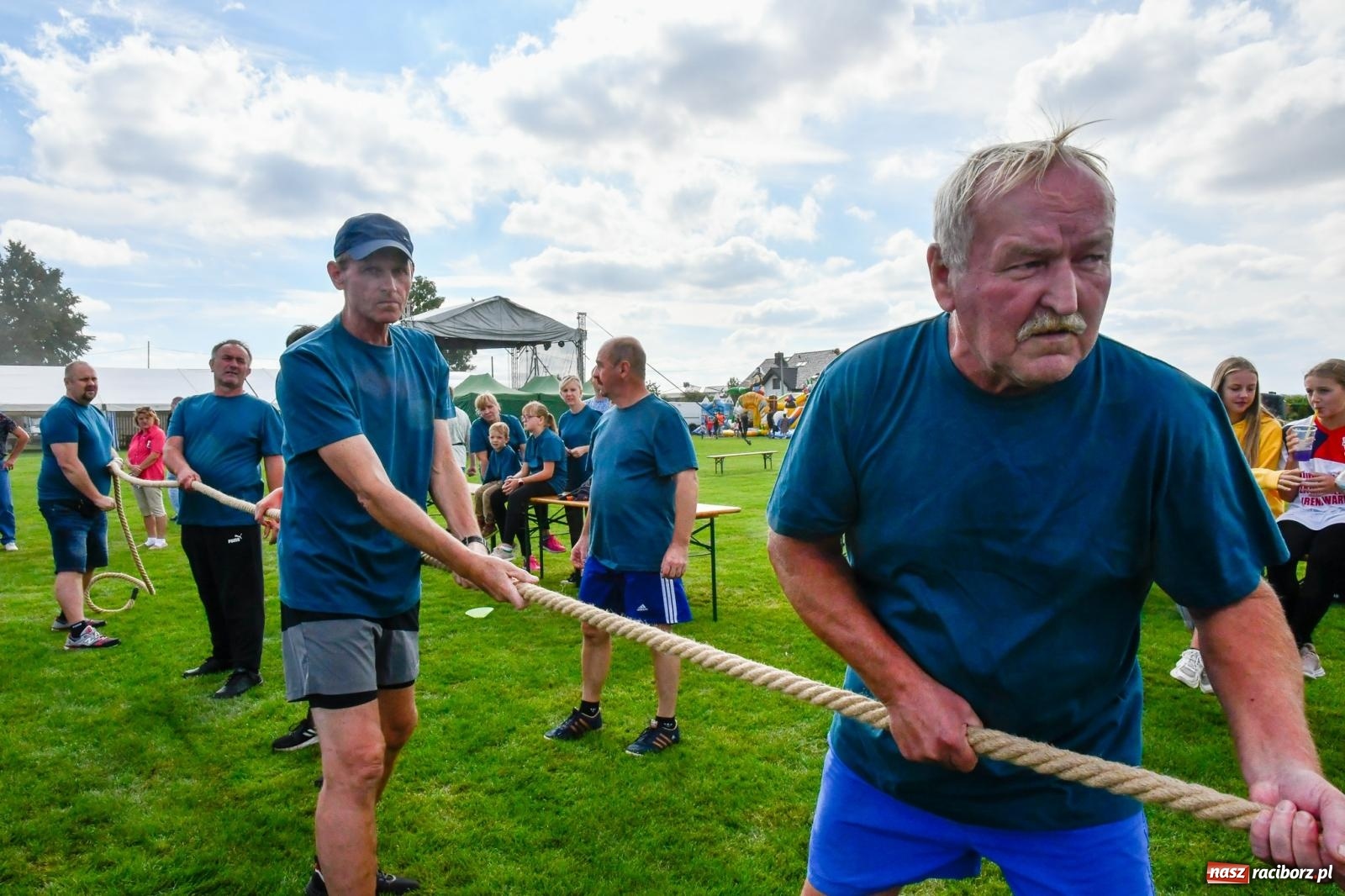 Zdjęcie w galerii na portalu naszraciborz.pl: W Borucinie nikt się nie oszczędzał. Polsko-czeski turniej sołectw [FOTO i WIDEO] wiadomości z regionu