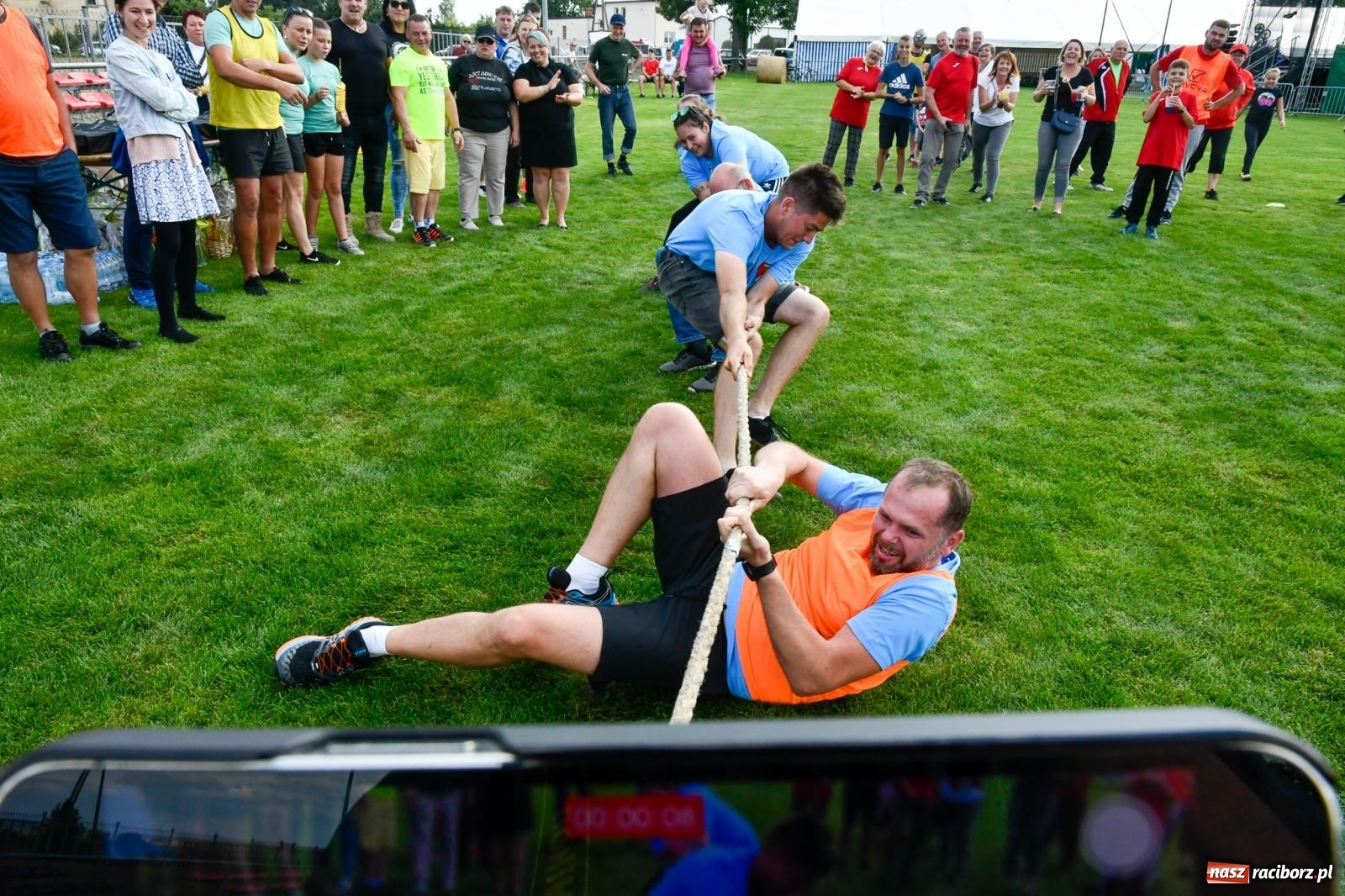 Zdjęcie w galerii na portalu naszraciborz.pl: W Borucinie nikt się nie oszczędzał. Polsko-czeski turniej sołectw [FOTO i WIDEO] wiadomości z regionu