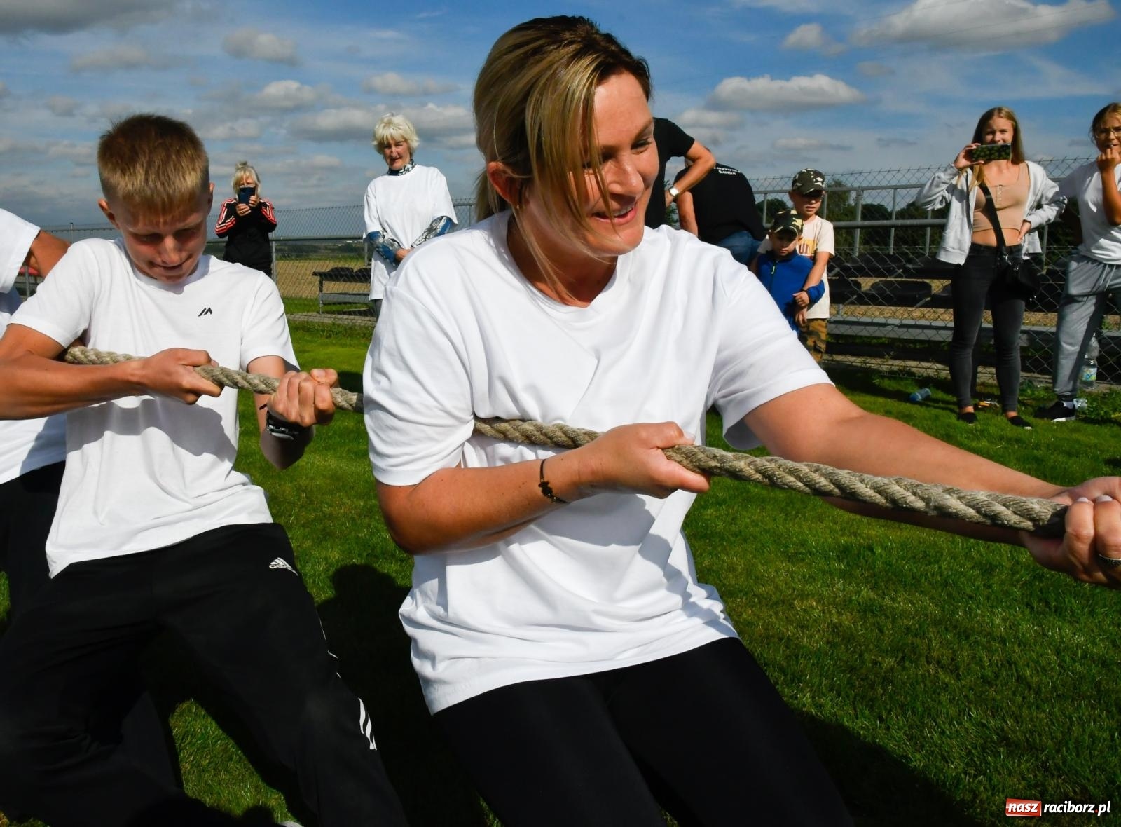 Zdjęcie w galerii na portalu naszraciborz.pl: W Borucinie nikt się nie oszczędzał. Polsko-czeski turniej sołectw [FOTO i WIDEO] wiadomości z regionu