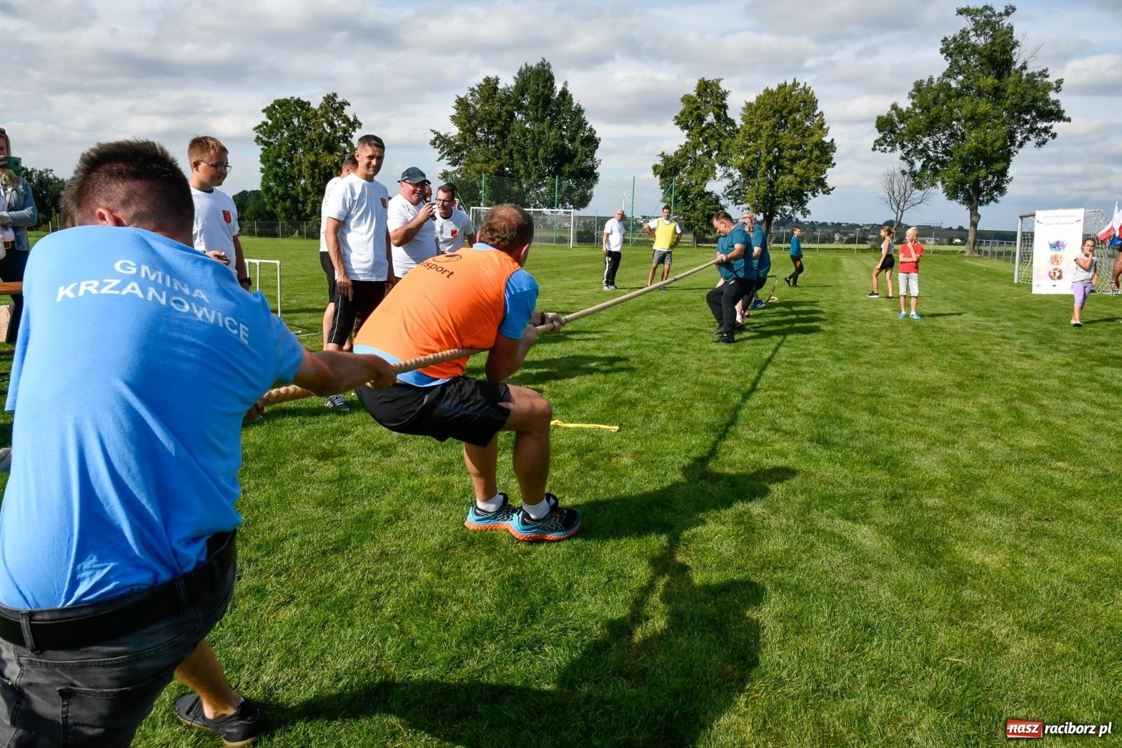 Zdjęcie w galerii na portalu naszraciborz.pl: W Borucinie nikt się nie oszczędzał. Polsko-czeski turniej sołectw [FOTO i WIDEO] wiadomości z regionu