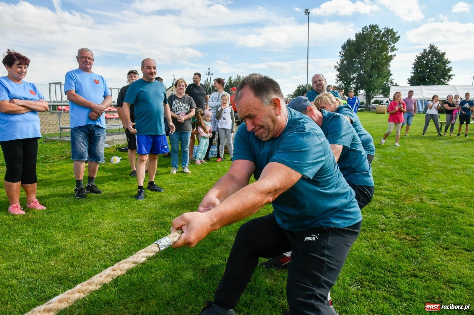 Zdjęcie w galerii na portalu naszraciborz.pl: W Borucinie nikt się nie oszczędzał. Polsko-czeski turniej sołectw [FOTO i WIDEO] wiadomości z regionu