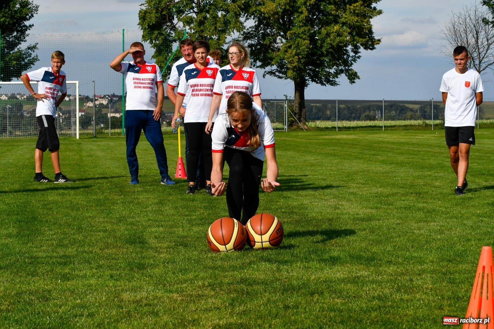 Zdjęcie w galerii na portalu naszraciborz.pl: W Borucinie nikt się nie oszczędzał. Polsko-czeski turniej sołectw [FOTO i WIDEO] wiadomości z regionu