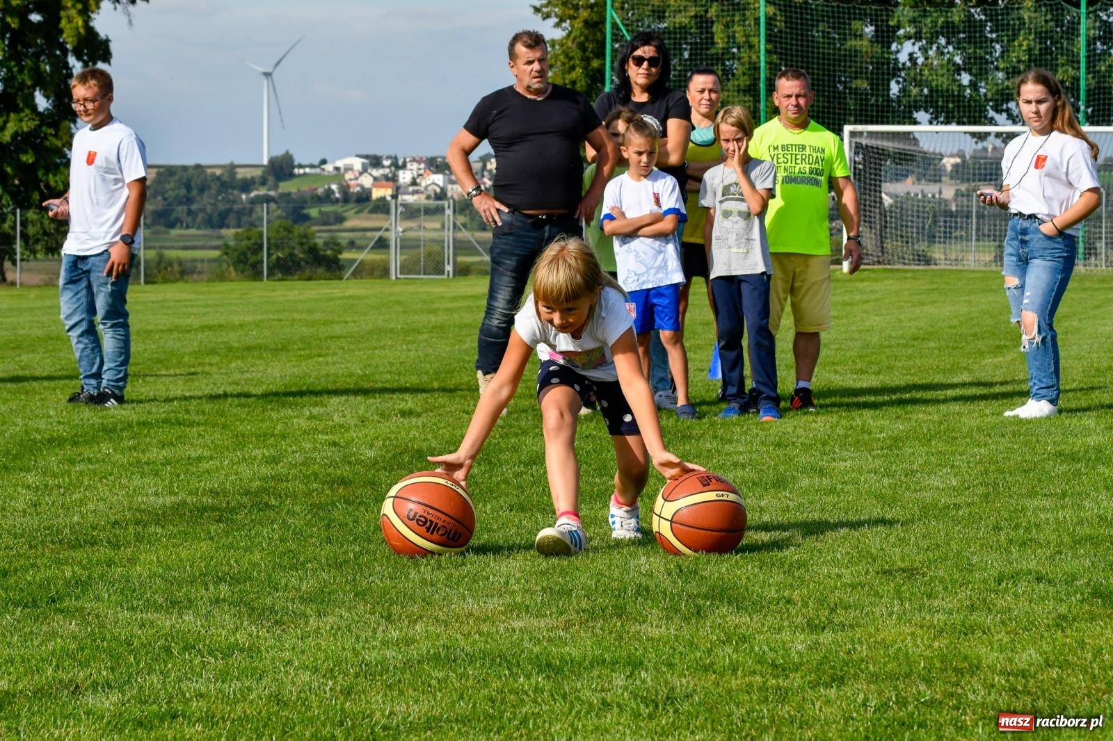 Zdjęcie w galerii na portalu naszraciborz.pl: W Borucinie nikt się nie oszczędzał. Polsko-czeski turniej sołectw [FOTO i WIDEO] wiadomości z regionu