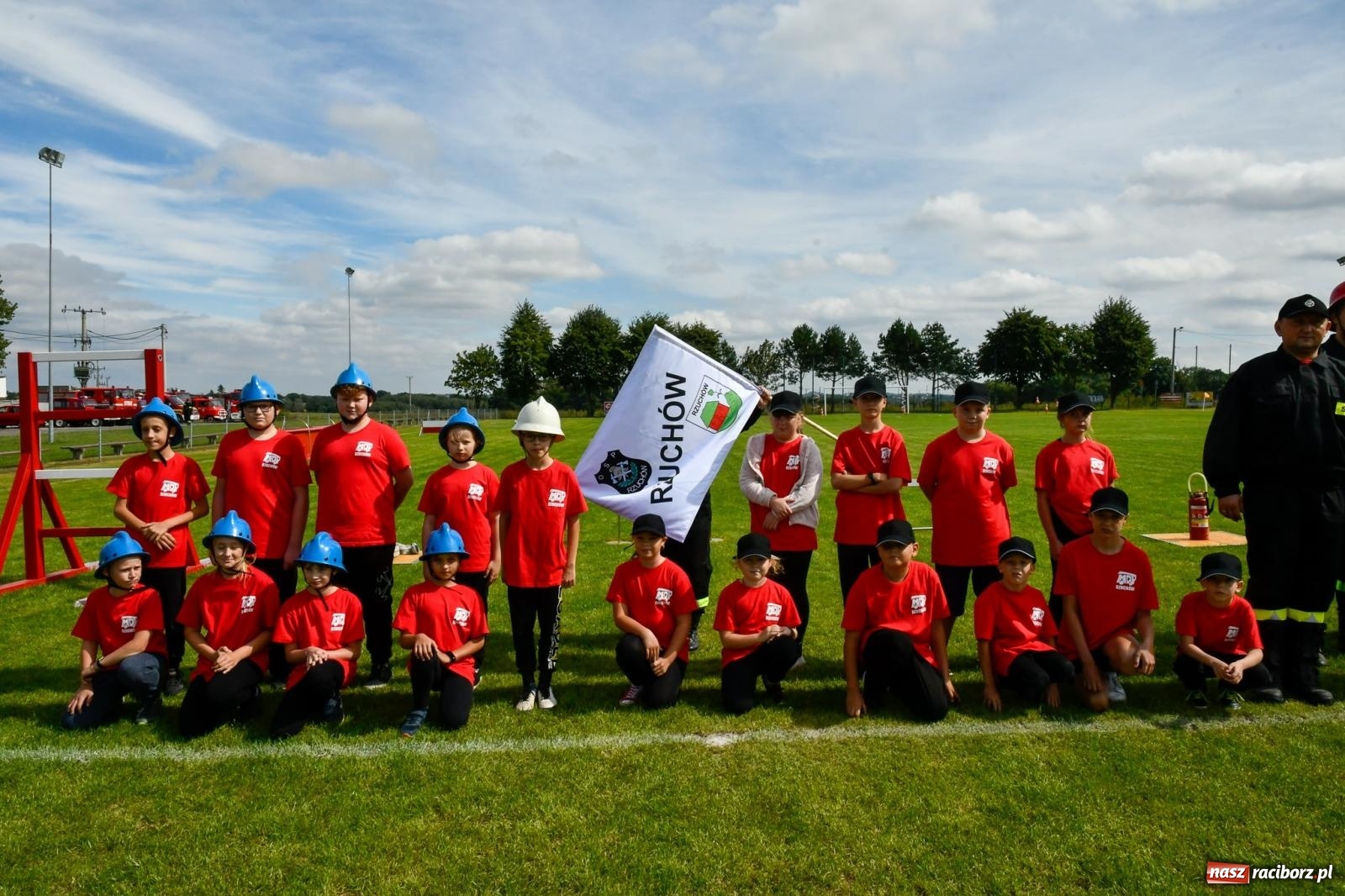 Zdjęcie w galerii na portalu naszraciborz.pl: OSP Pogrzebień z Pucharem Wójta. Ekspresowe zawody z dwoma wpadkami [FOTO i WIDEO] wiadomości z regionu